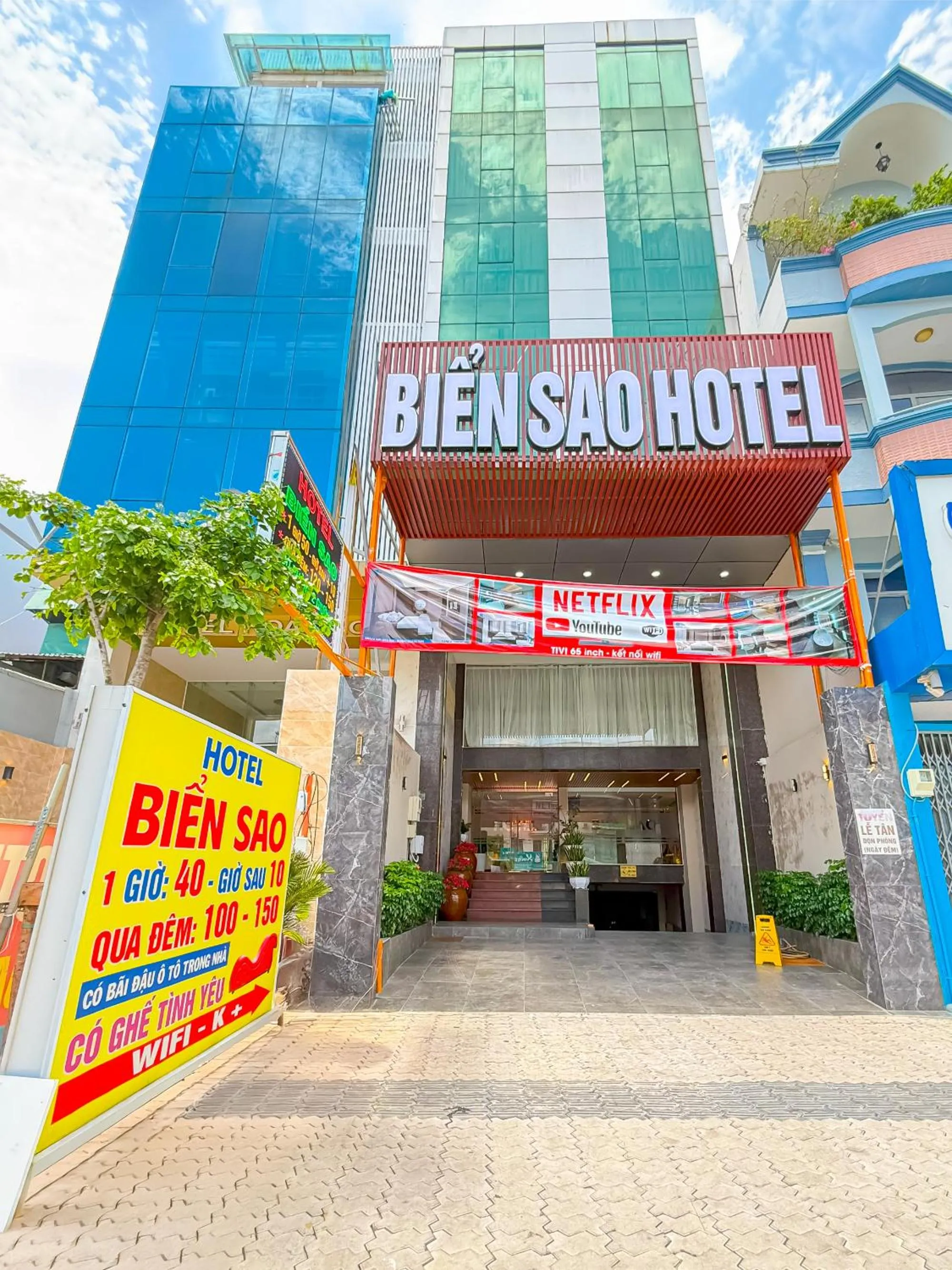 Bien Sao Hotel Duong Quang Ham