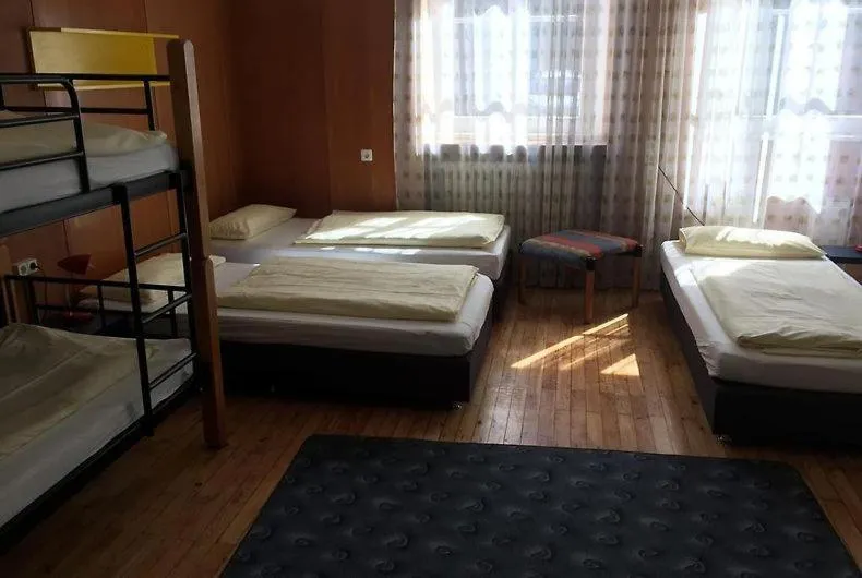 Bed in Jugend-Hotel Nürnberg
