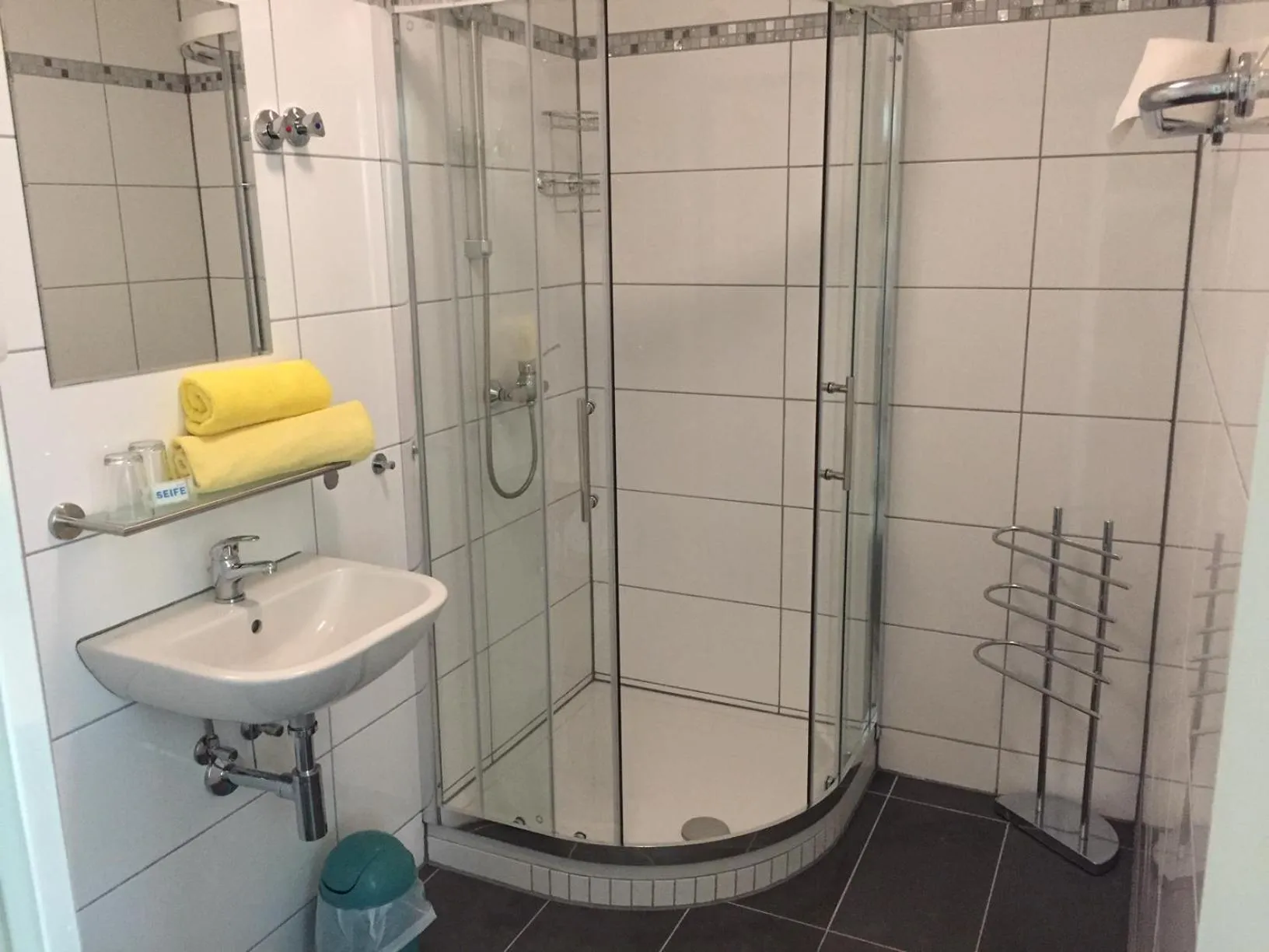 Decorative detail, Bathroom in Jugend-Hotel Nürnberg