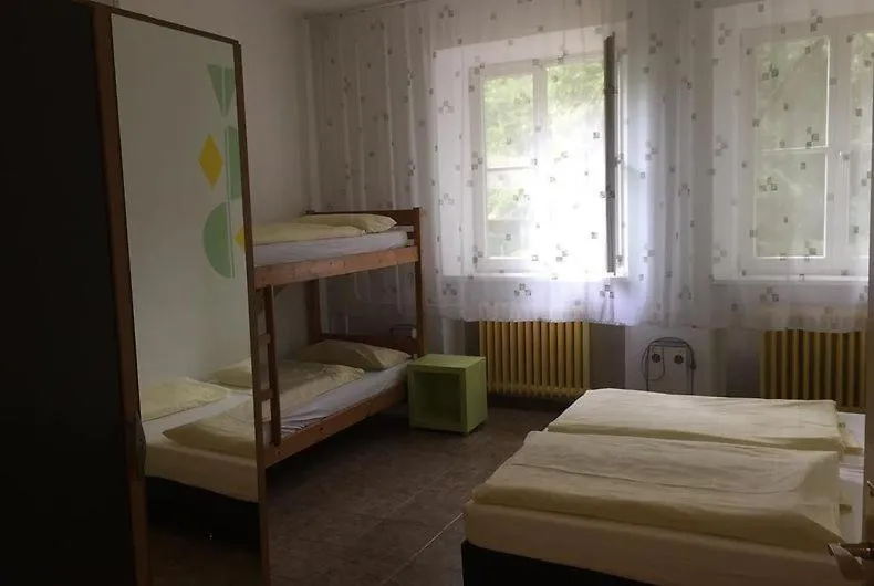 Bed in Jugend-Hotel Nürnberg