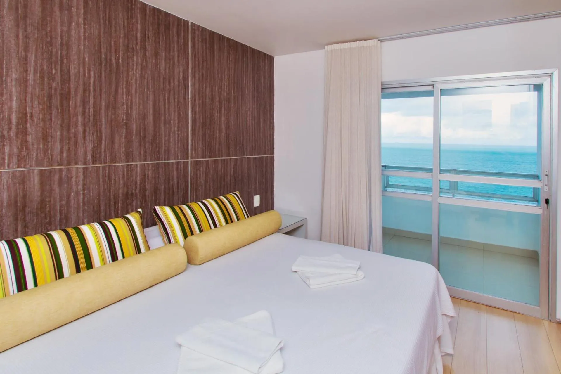 Bed in Hotel Atlântico