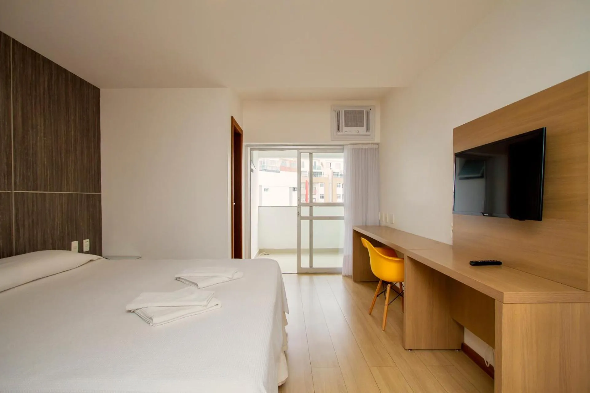 Bed in Hotel Atlântico