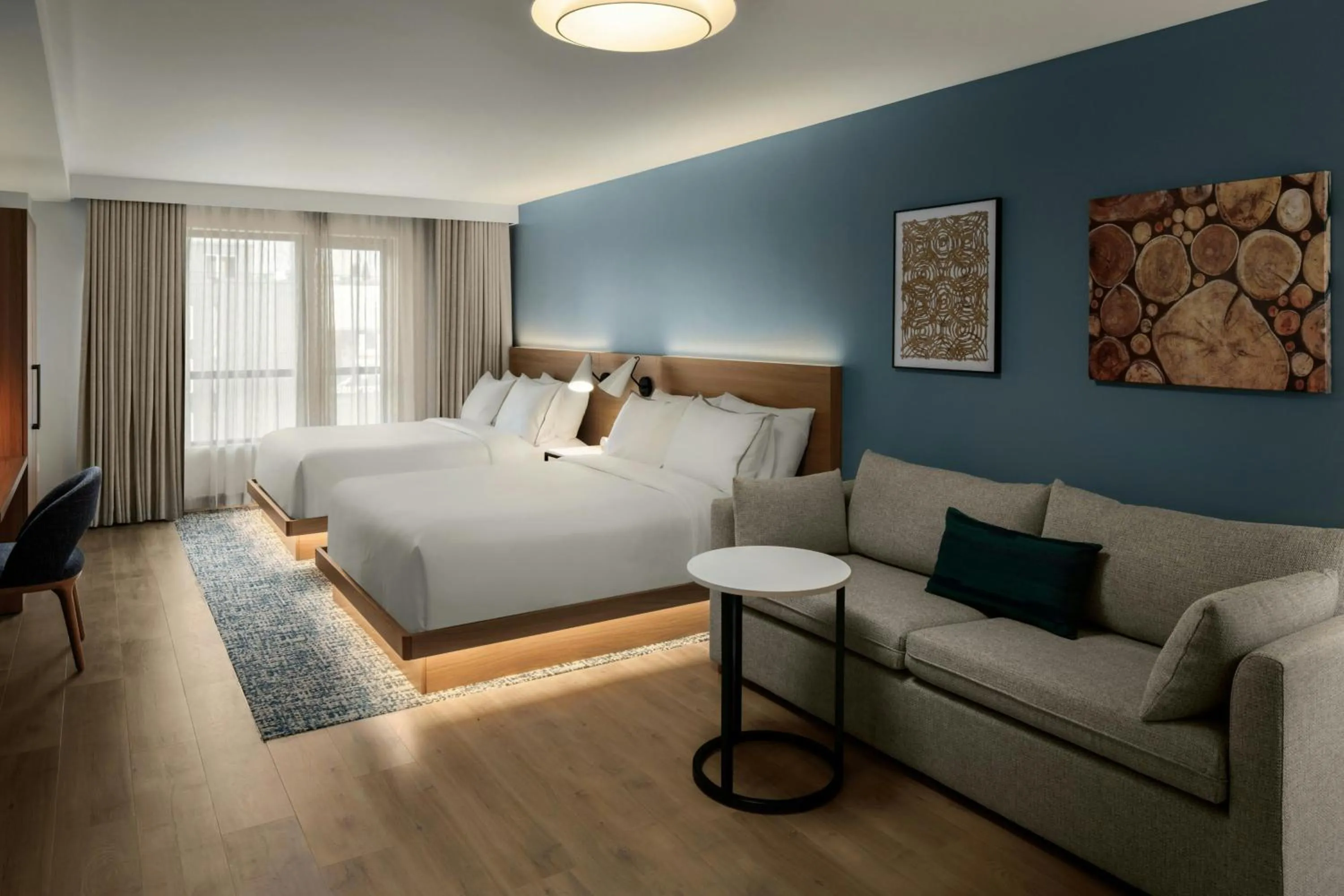 Photo of the whole room, Bed in Element Seattle Downtown