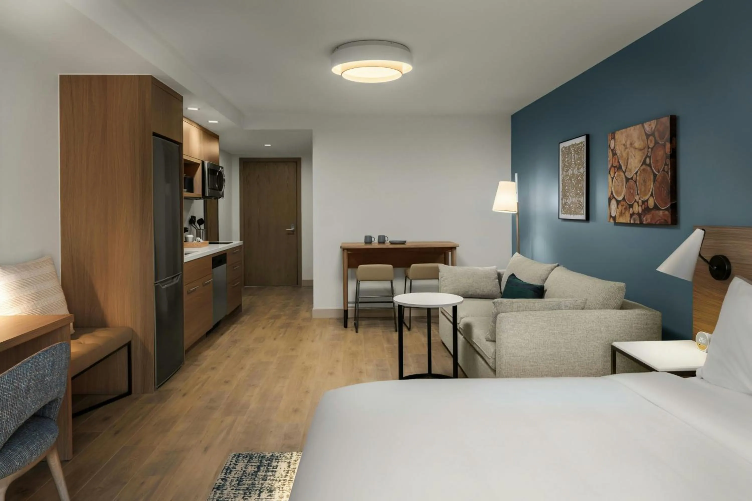 Photo of the whole room, Bed in Element Seattle Downtown