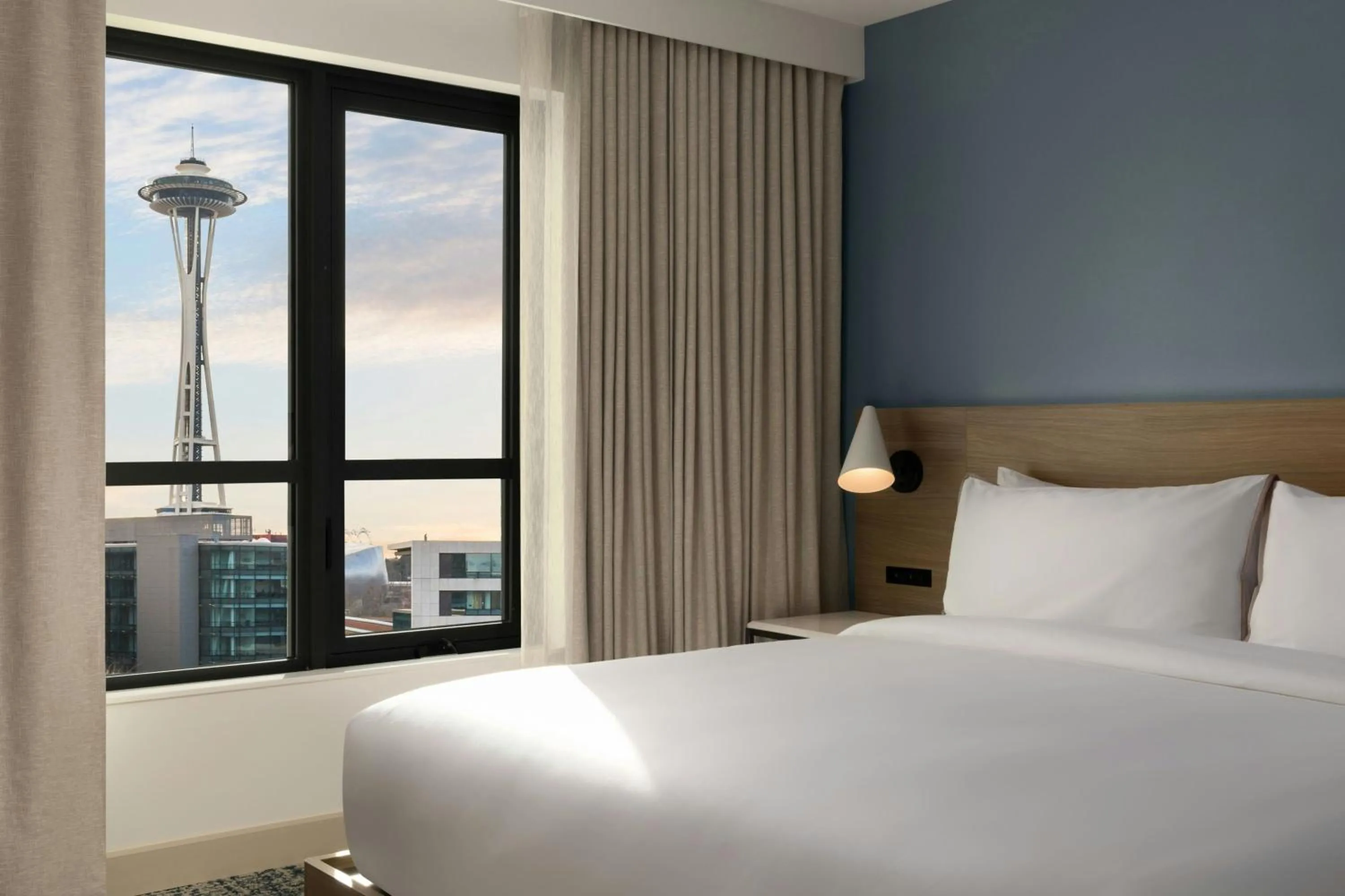 Photo of the whole room, Bed in Element Seattle Downtown