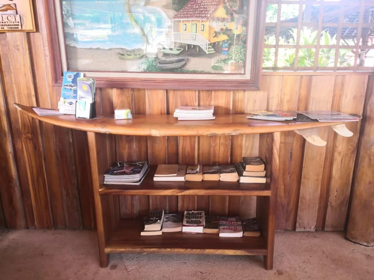 Library in Hotel Nany