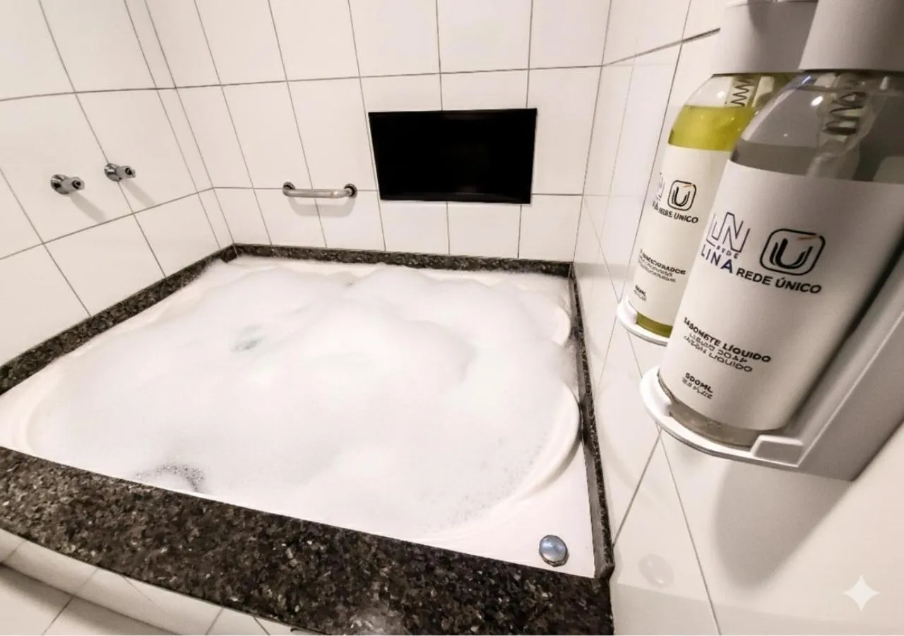 Hot Tub in Hotel Itamarati Centro-República