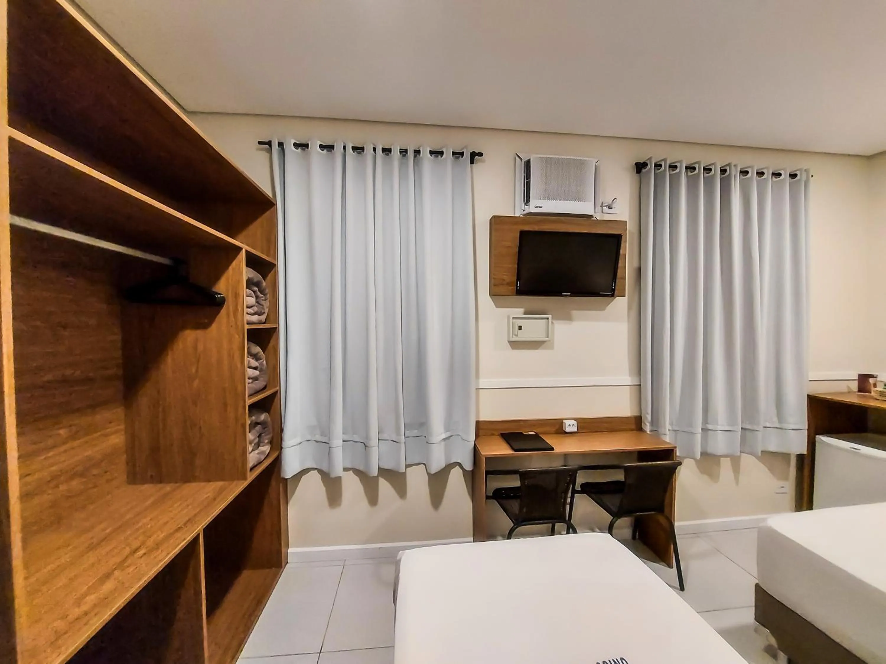 Bed in Hotel Itamarati Centro-República