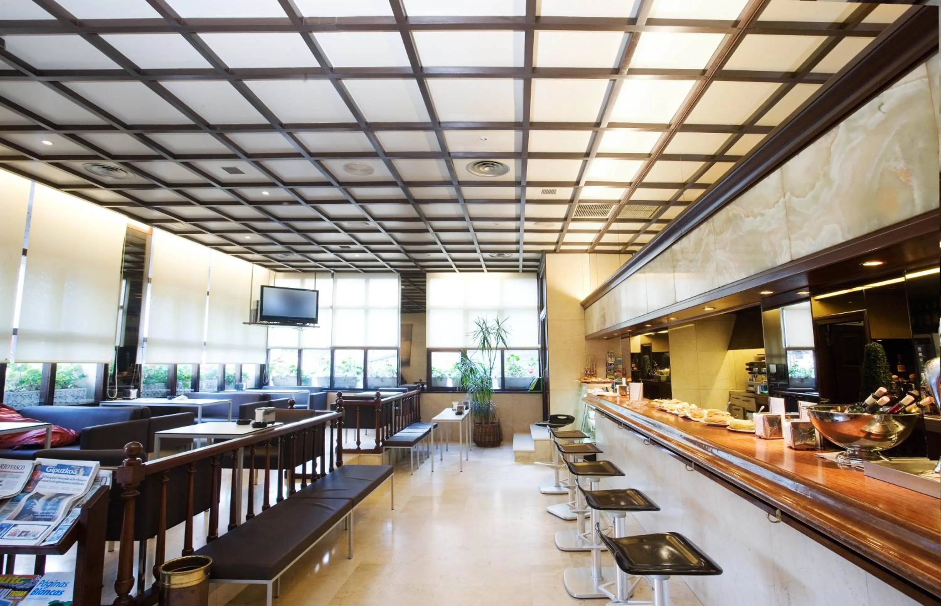 Day in Hotel Txartel