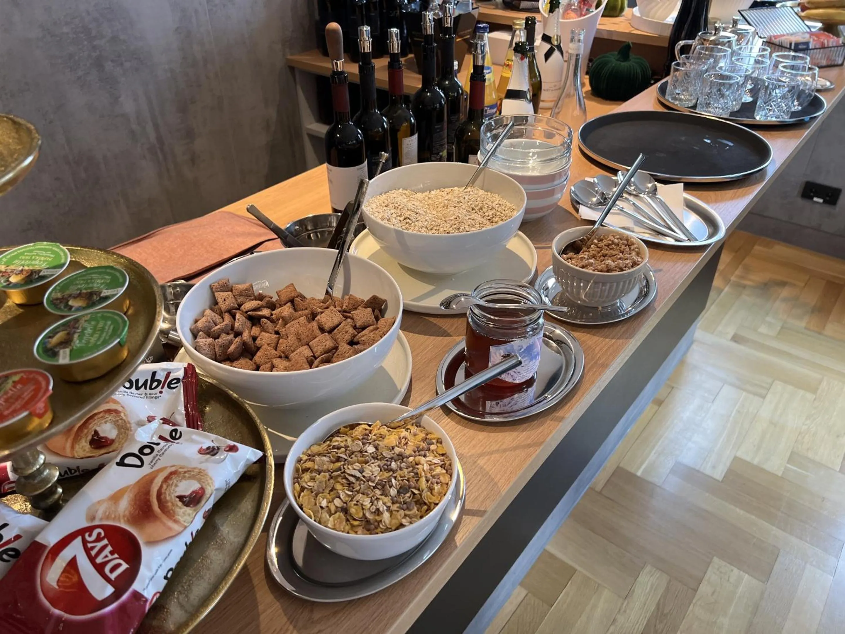 Breakfast in Hotel Falken