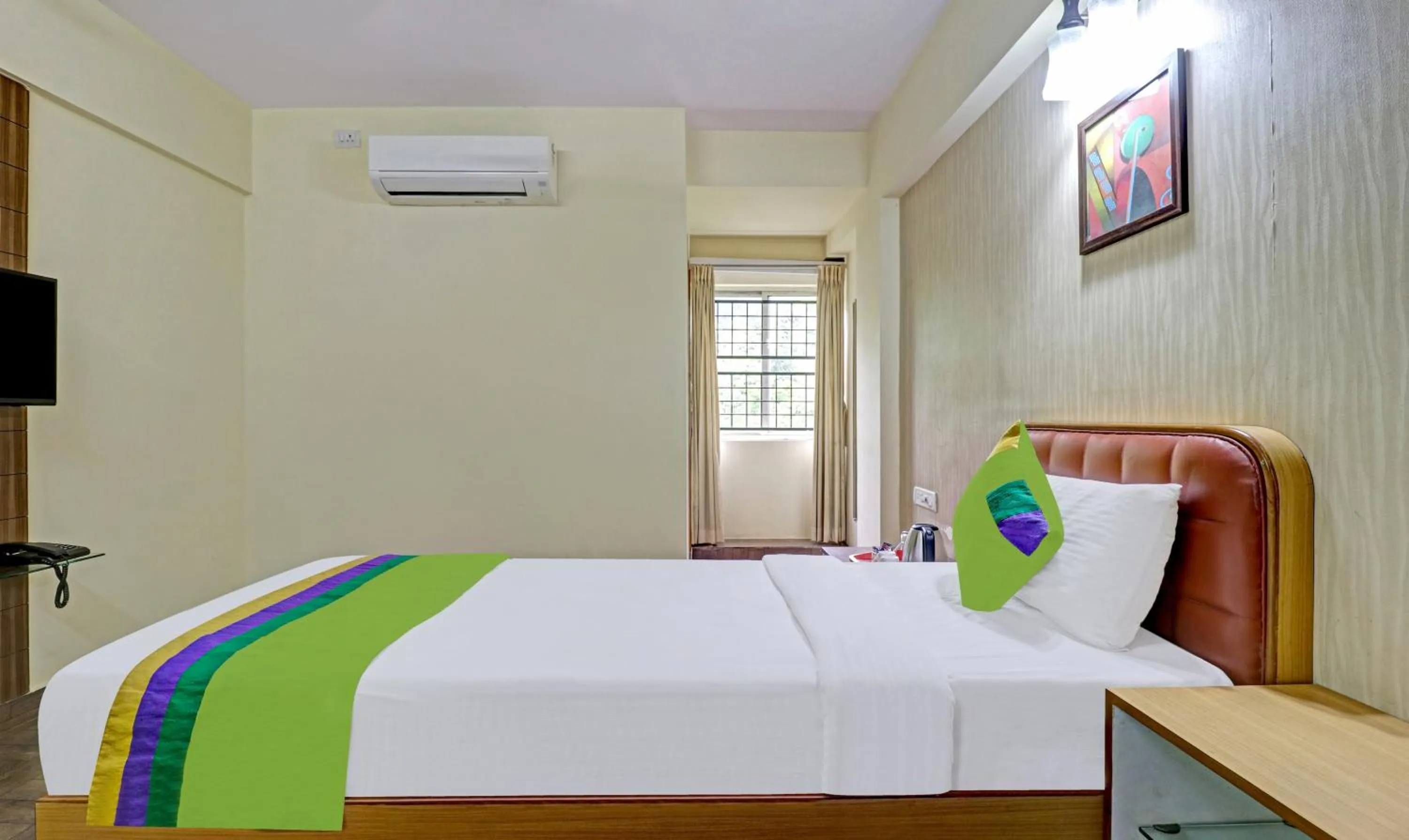 Bedroom, Bed in Treebo Akshaya Mayflower Vijaya Bank Layout
