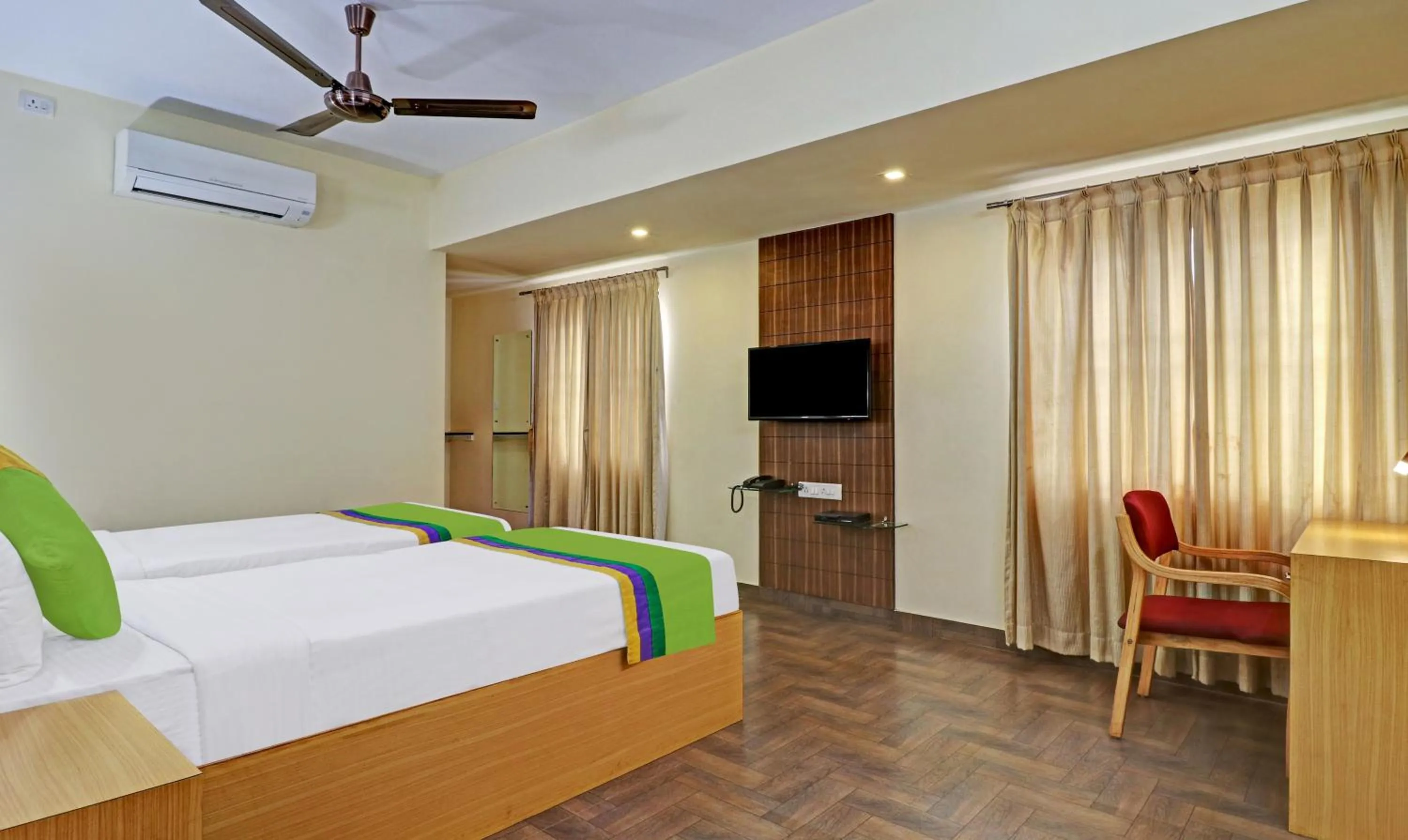 Bedroom, Bed in Treebo Akshaya Mayflower Vijaya Bank Layout