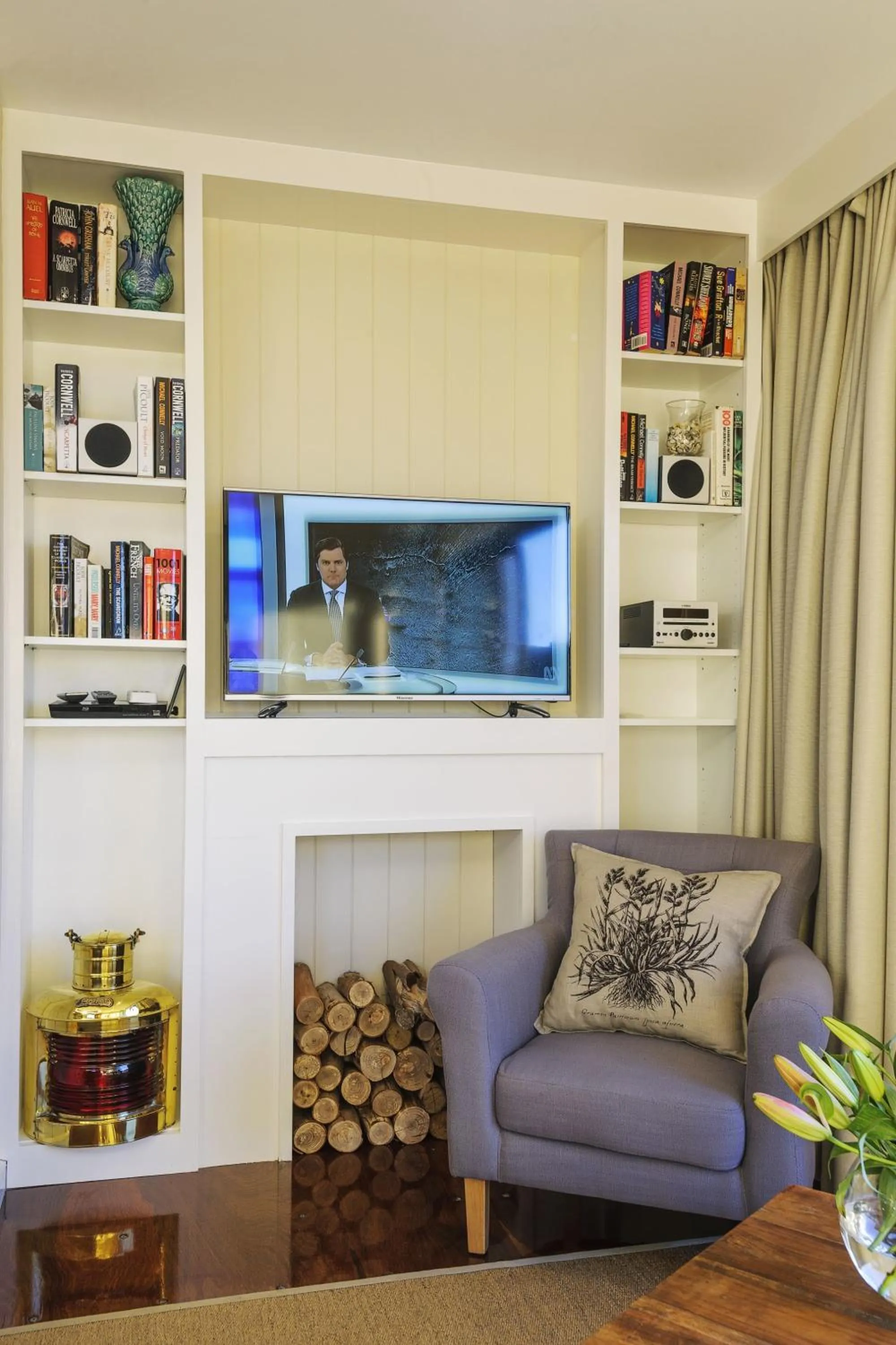 Decorative detail in Coastal Pods Wynyard