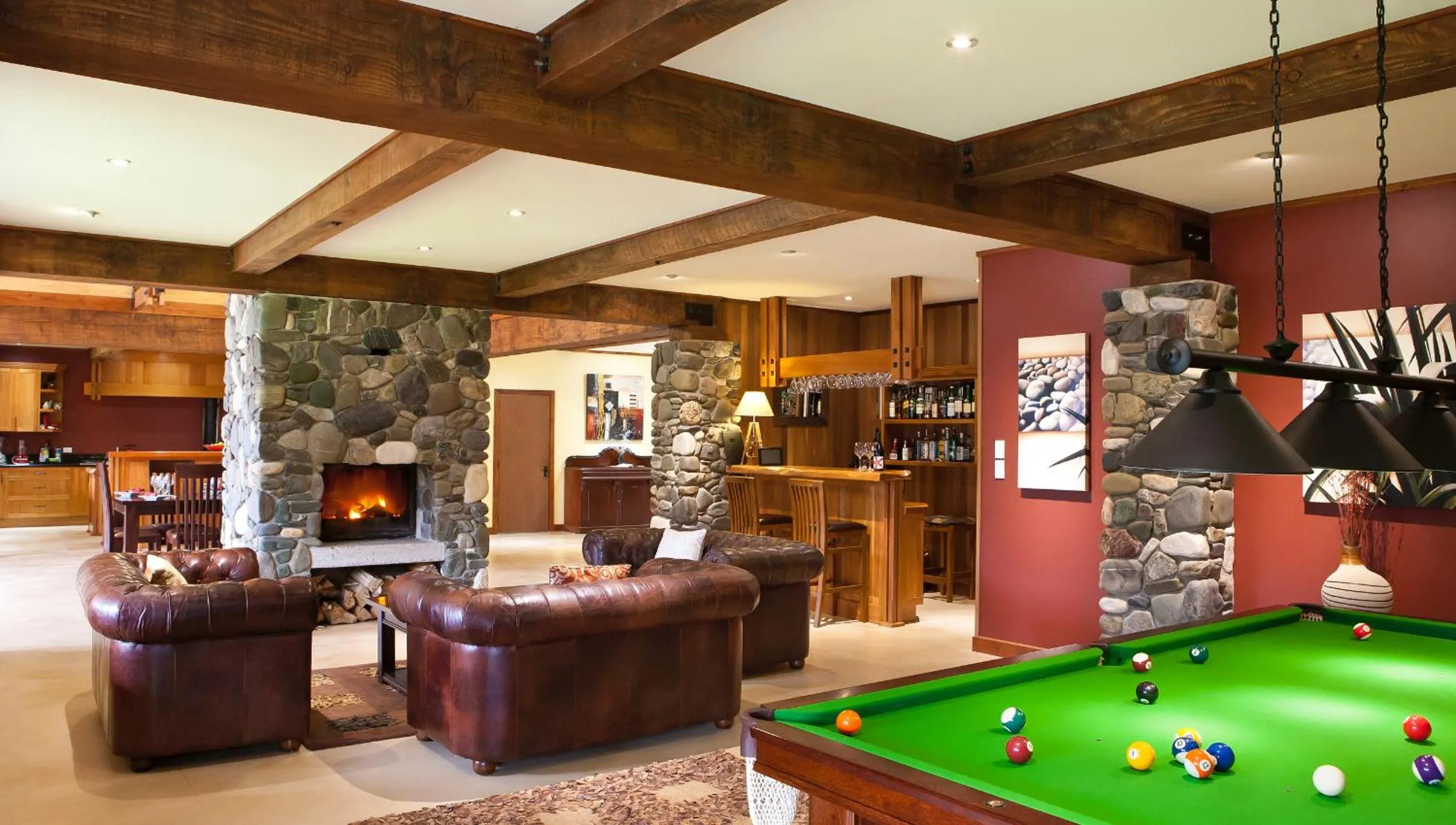 Billiard in Stonefly Lodge