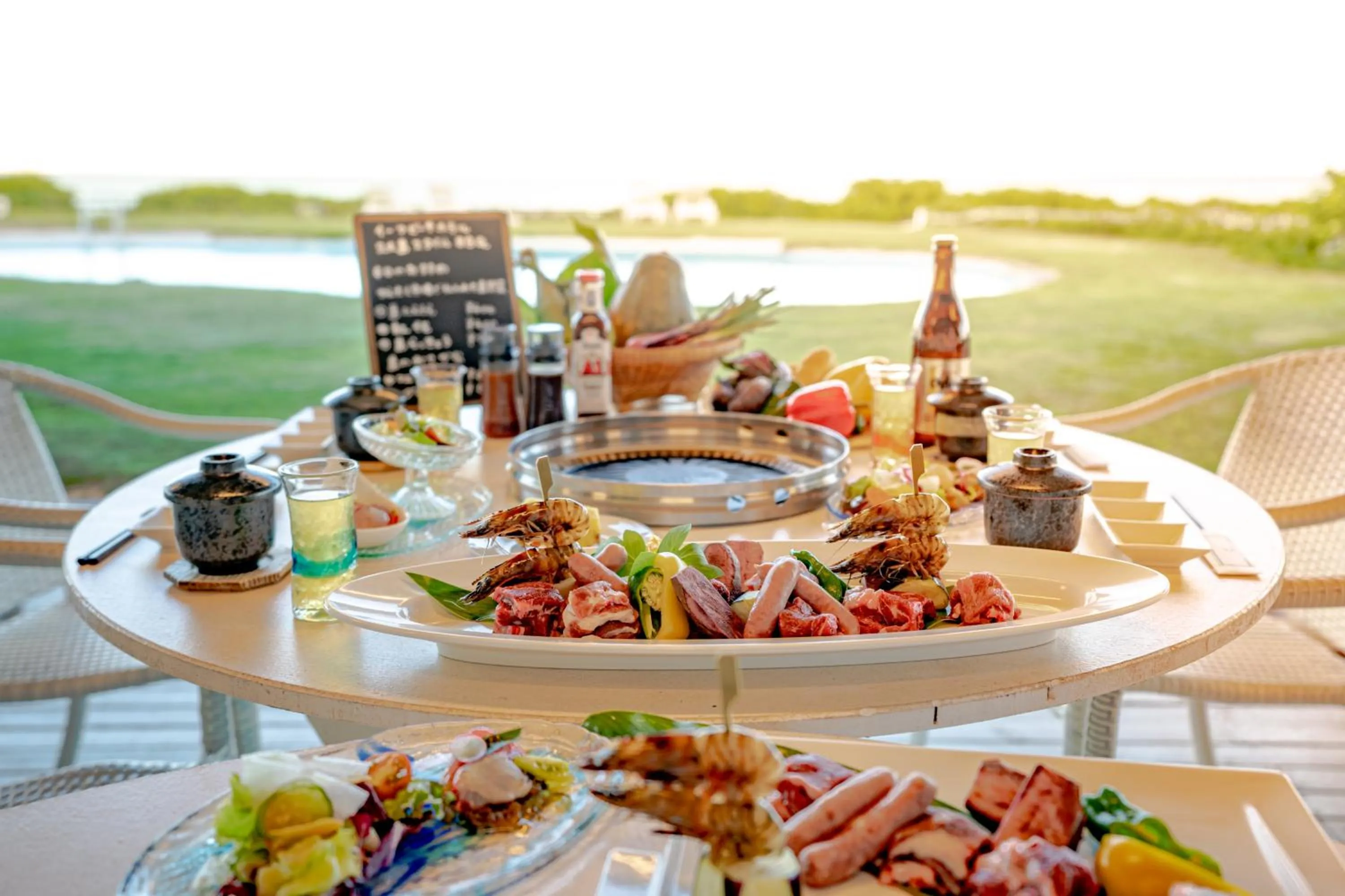 Restaurant/places to eat in EN RESORT Kumejima EEF Beach Hotel