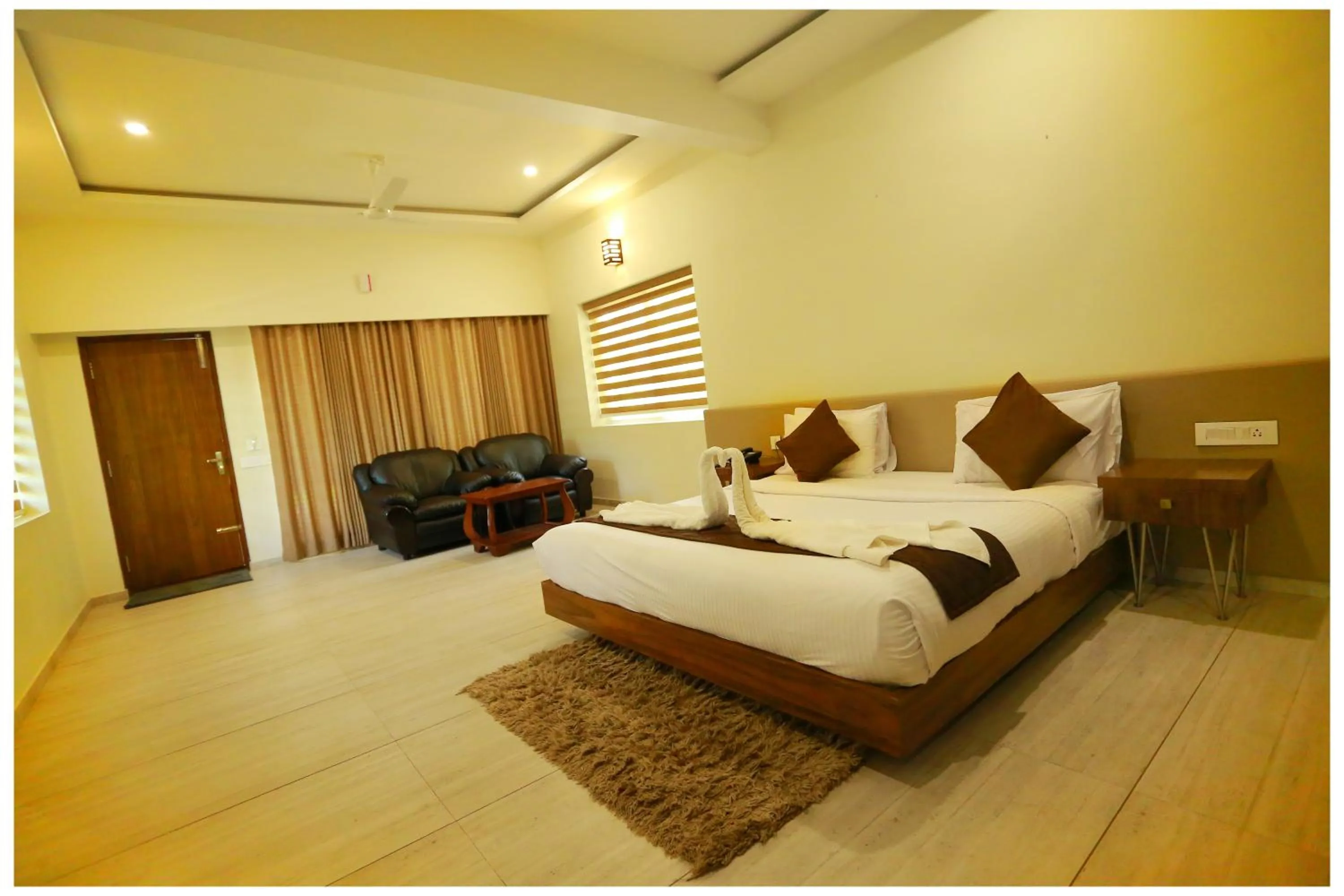Photo of the whole room, Bed in Holiday Vagamon