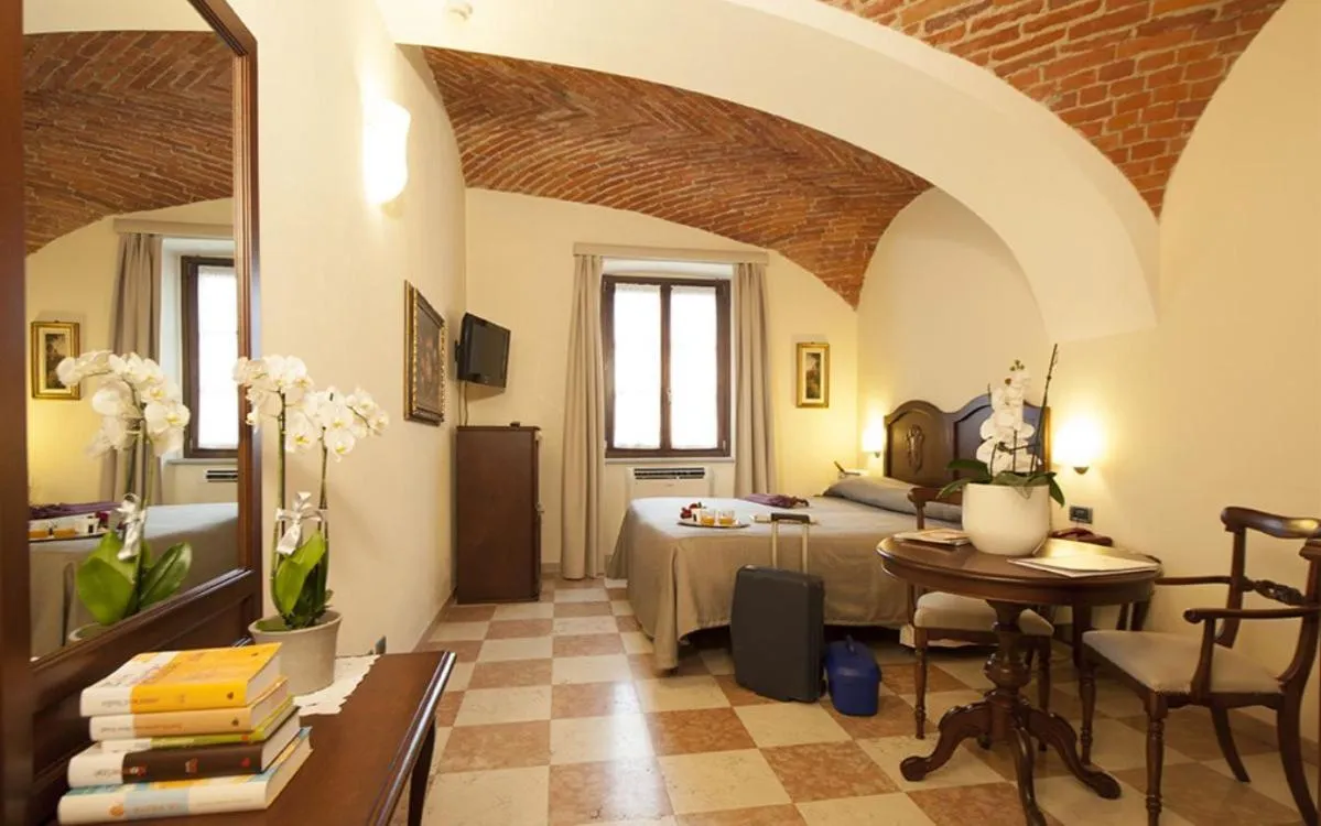 Bed in Albergo dell'Agenzia