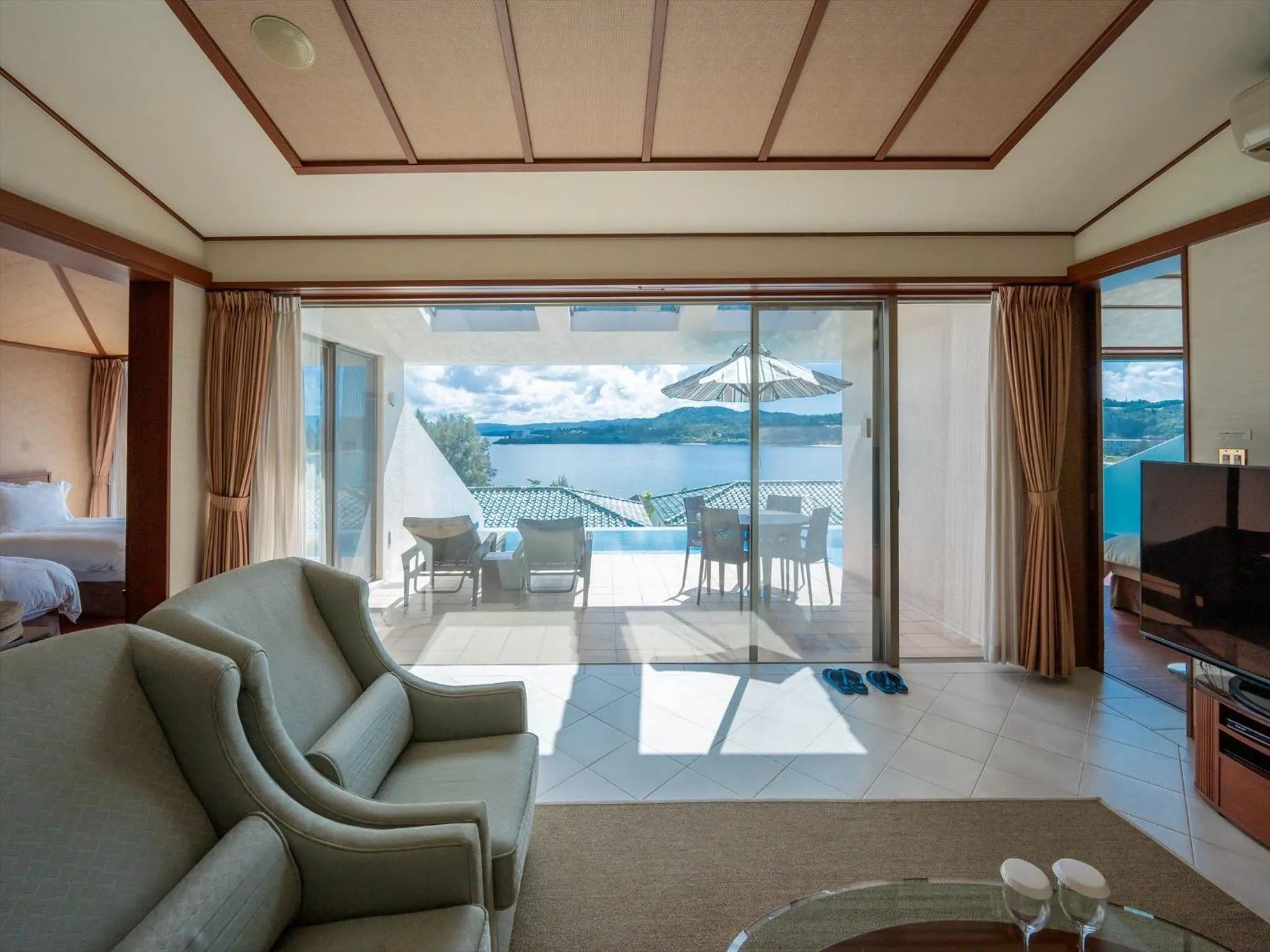 Photo of the whole room in Oriental Hills Okinawa