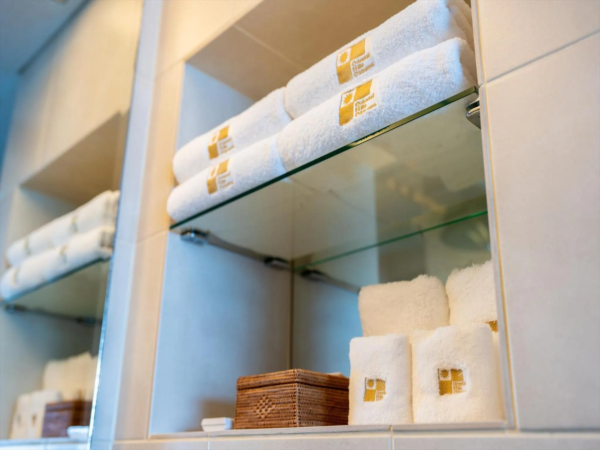 Photo of the whole room in Oriental Hills Okinawa