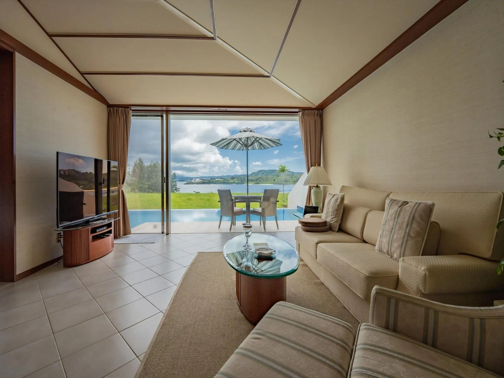 Photo of the whole room in Oriental Hills Okinawa