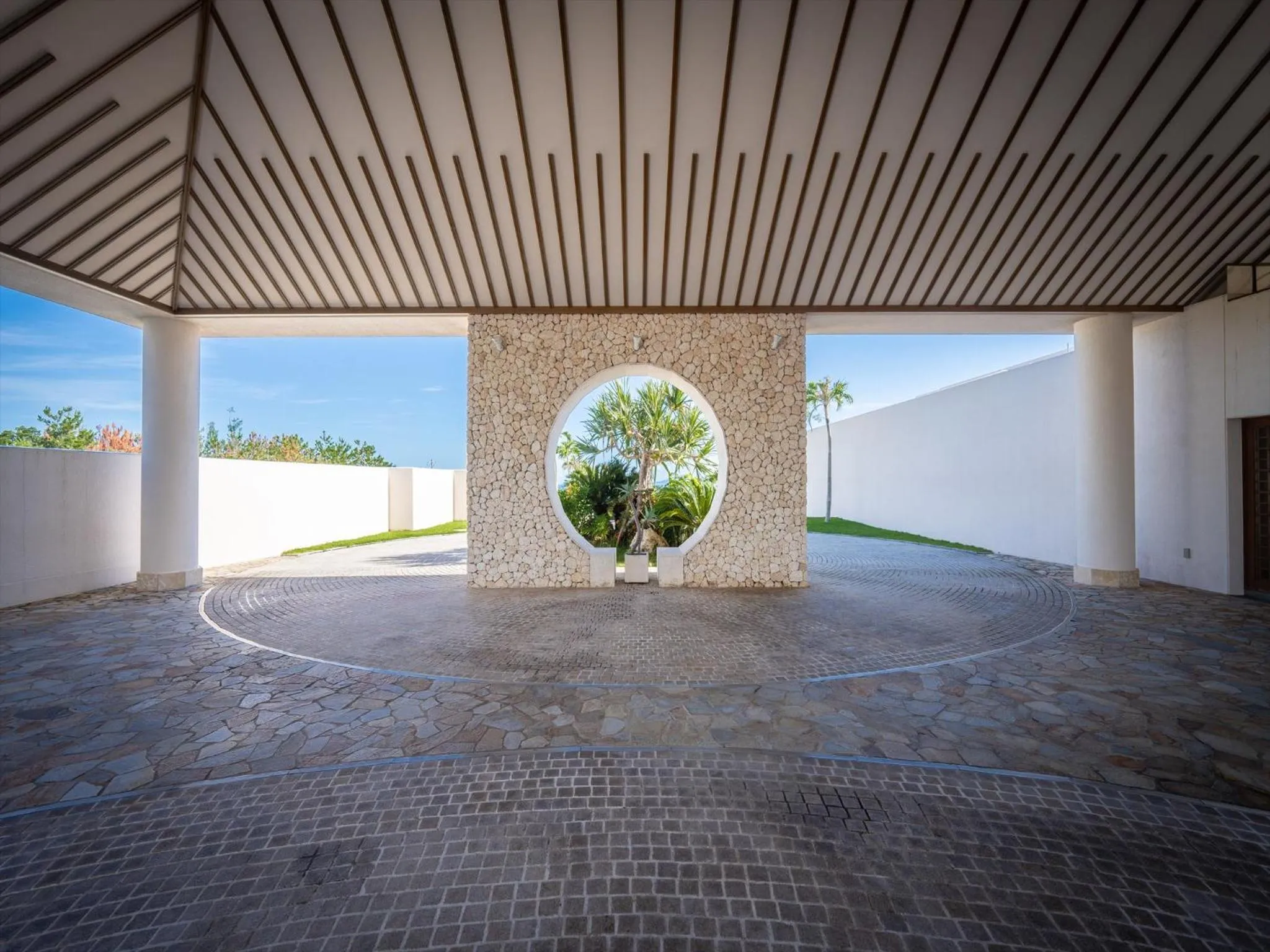 Facade/entrance in Oriental Hills Okinawa