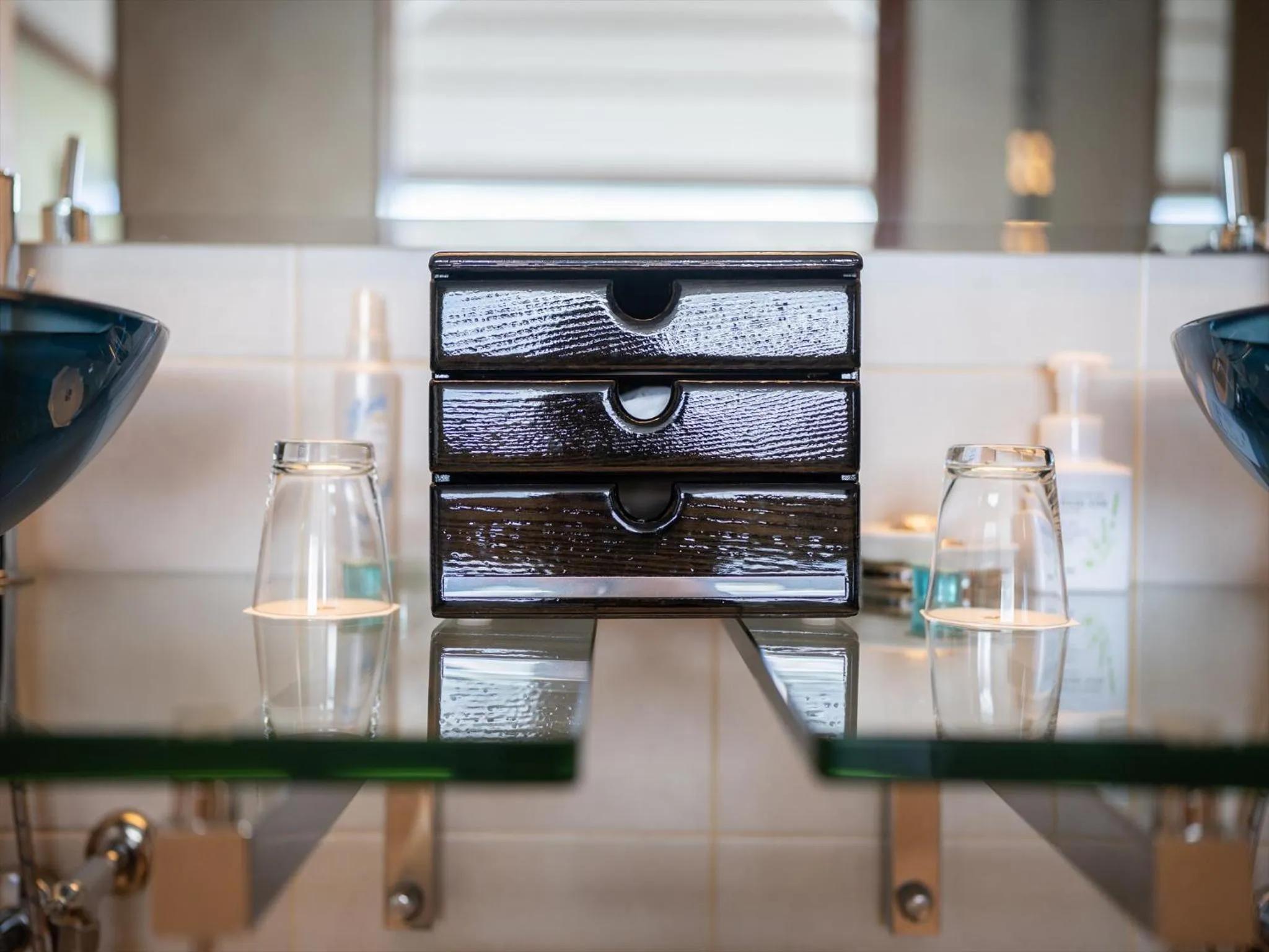 Photo of the whole room in Oriental Hills Okinawa