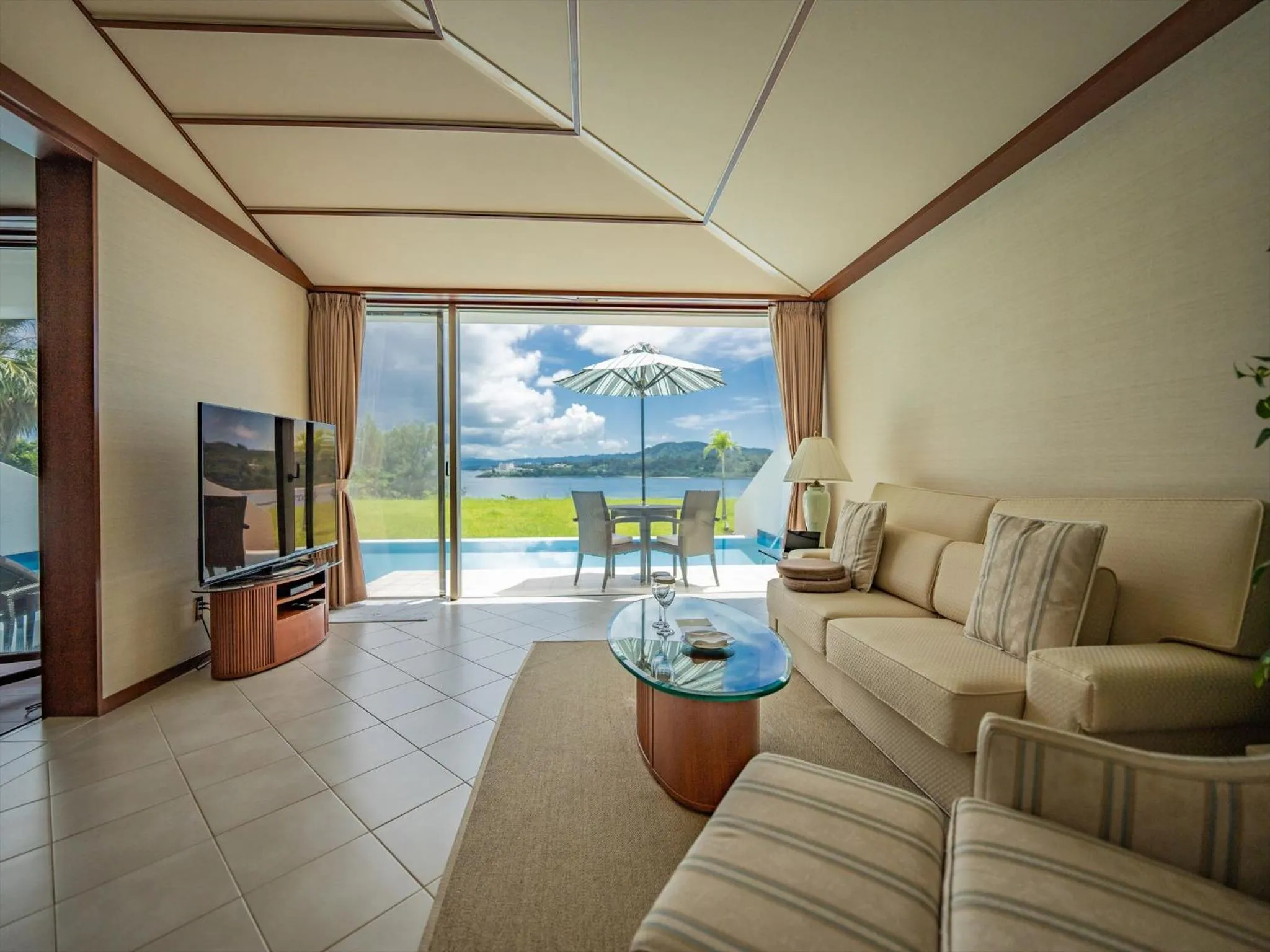 Photo of the whole room in Oriental Hills Okinawa