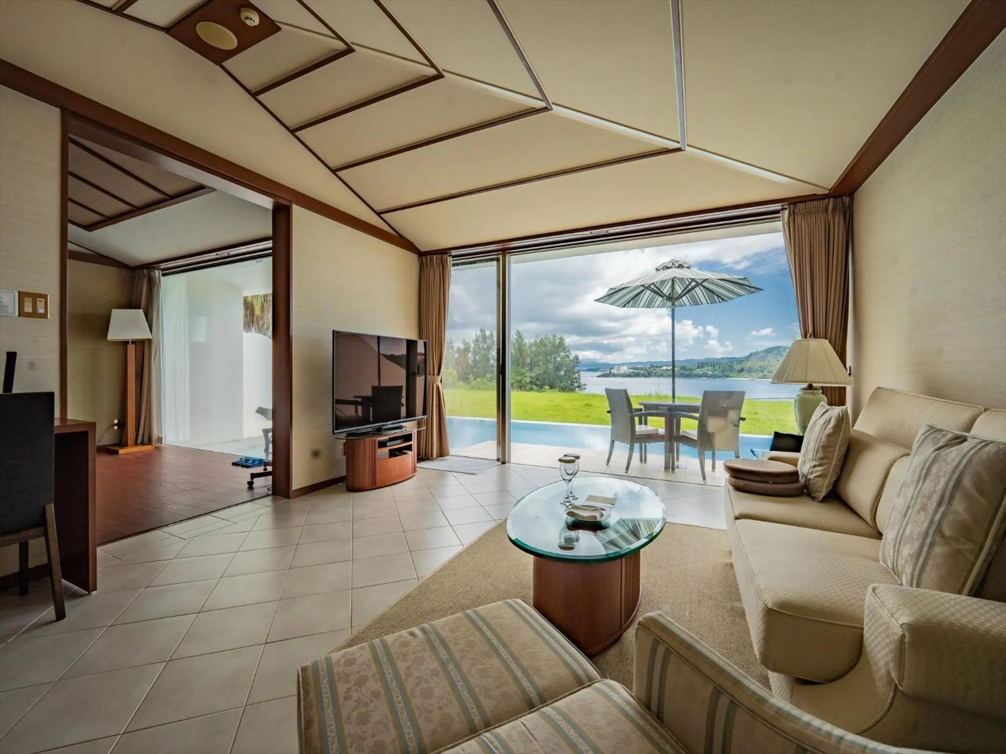 Photo of the whole room in Oriental Hills Okinawa