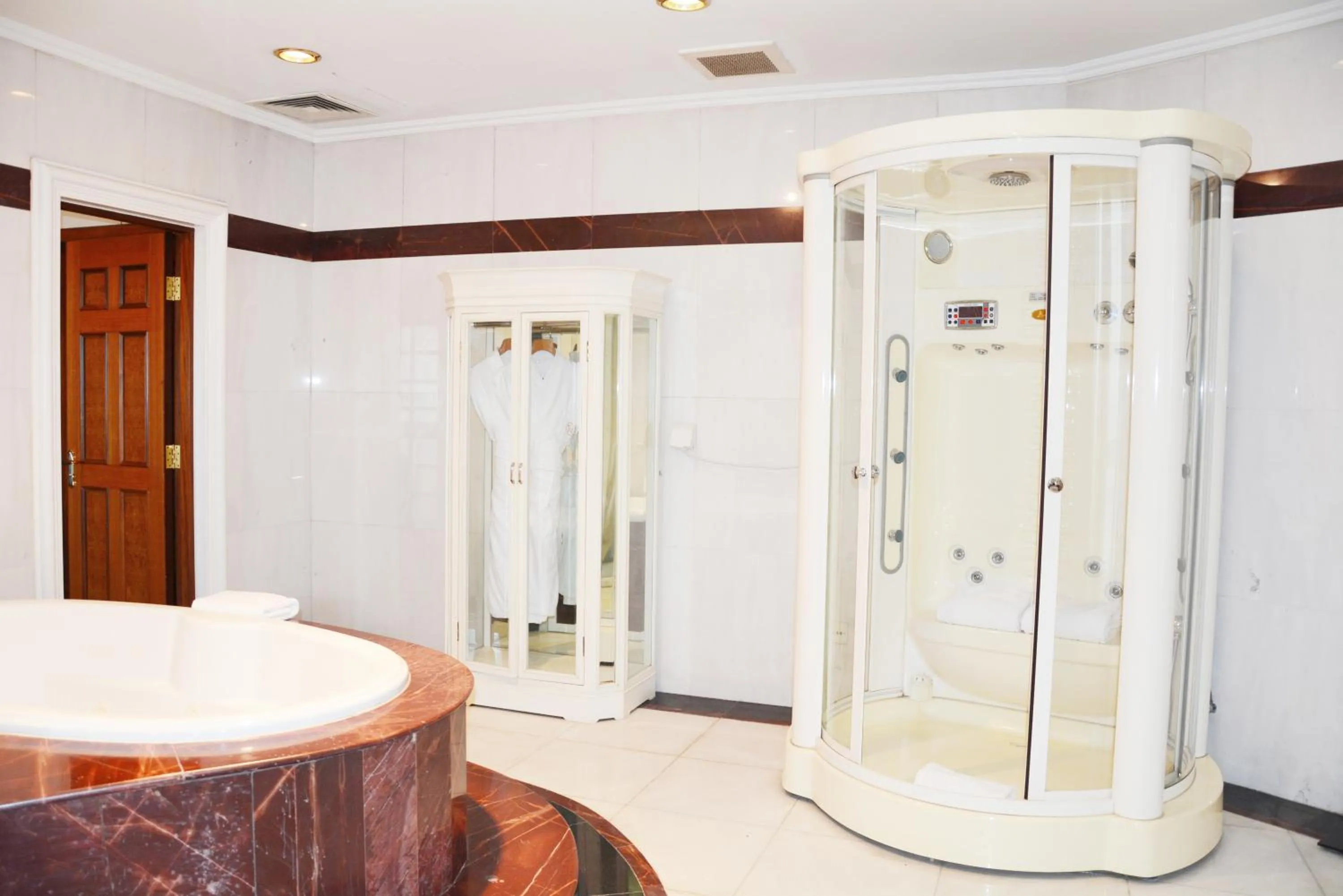 Bath in Beijing Asia Pacific Garden Hotel