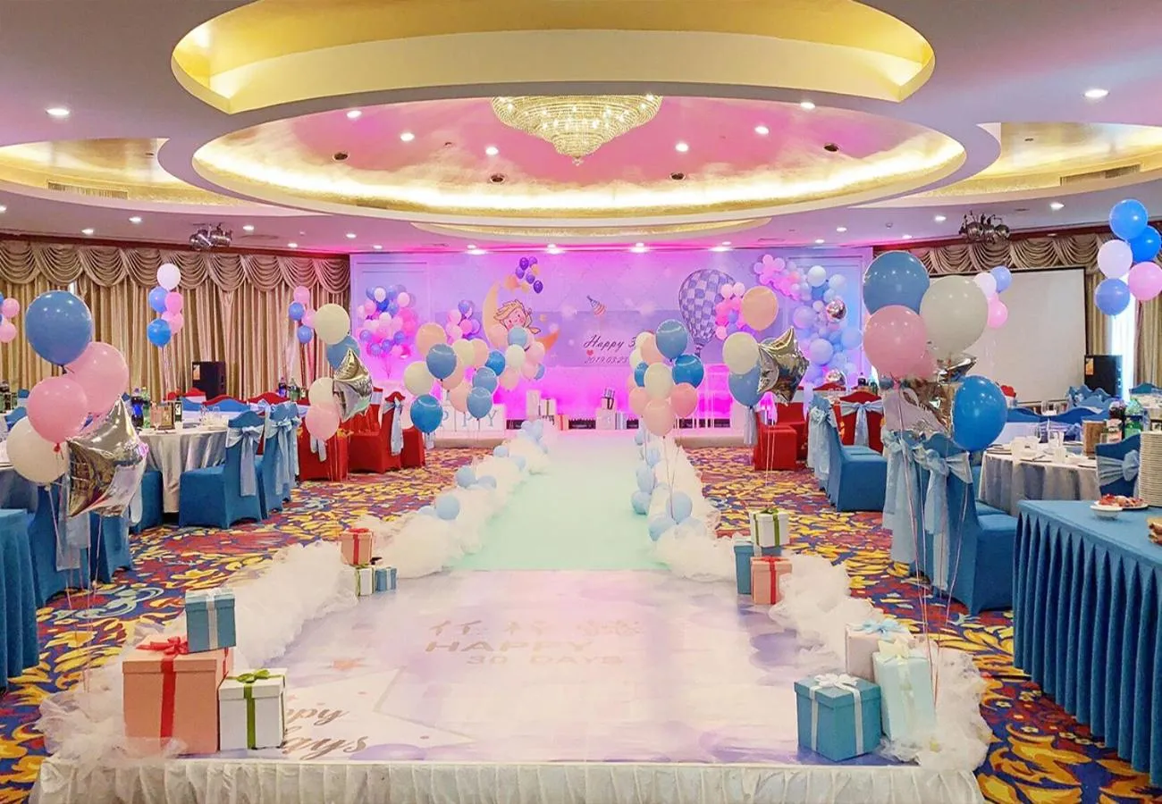 Restaurant/places to eat in Beijing Asia Pacific Garden Hotel