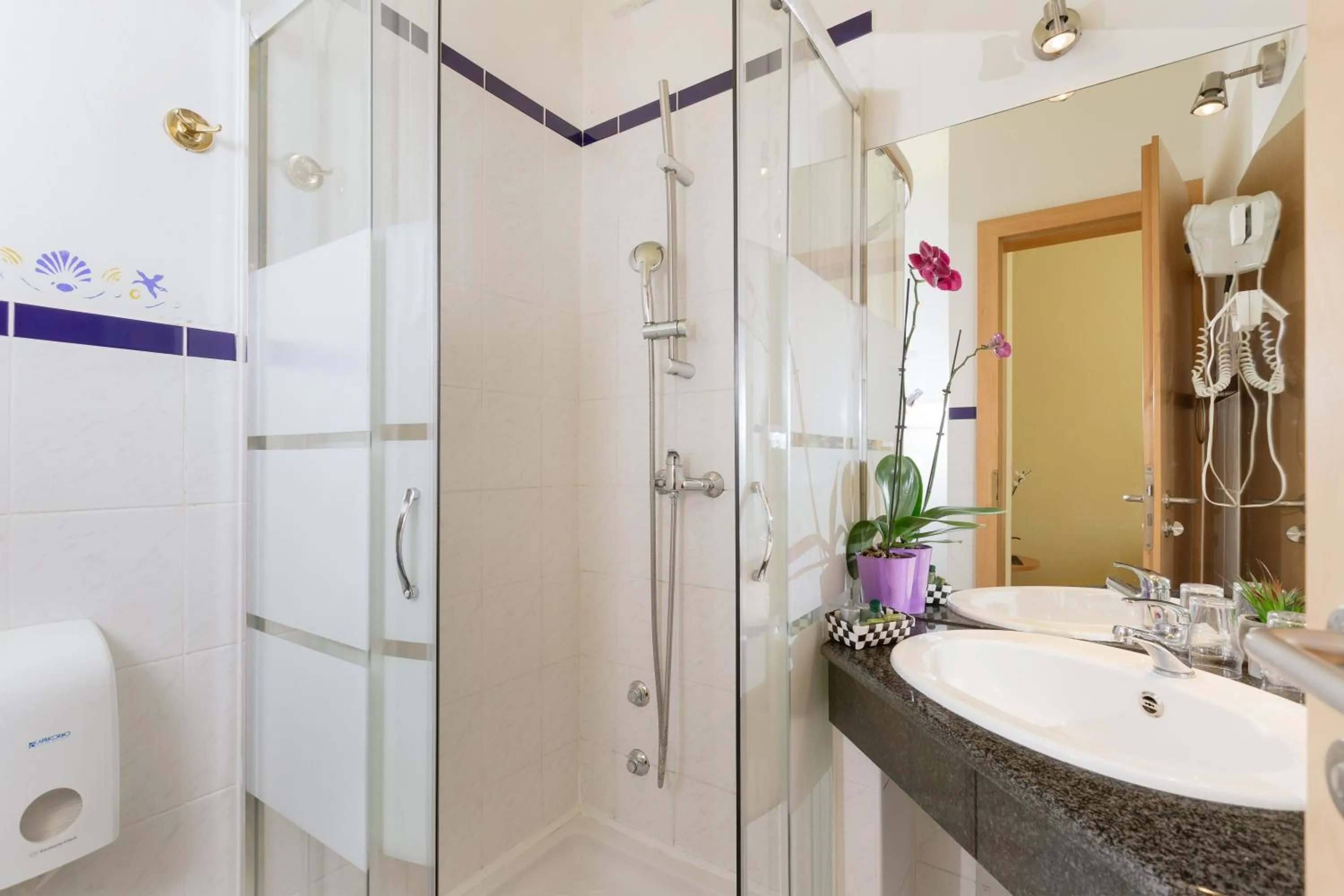 Bathroom in Hotel Scaletta