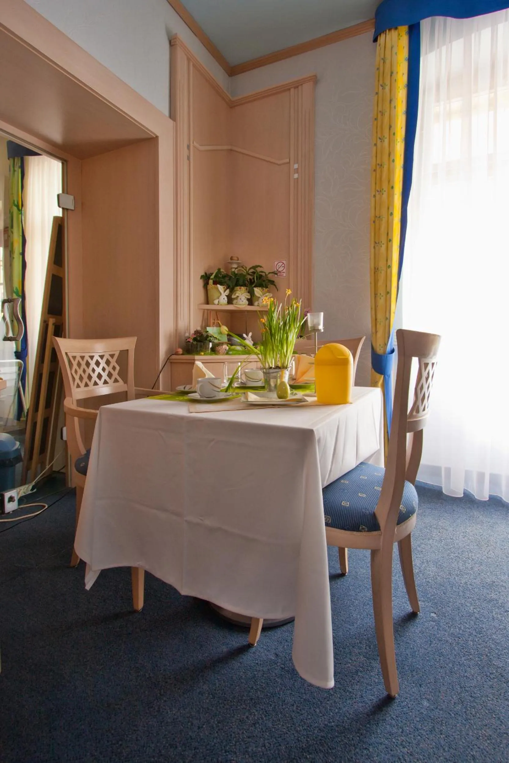 Buffet breakfast in Hotel Scaletta