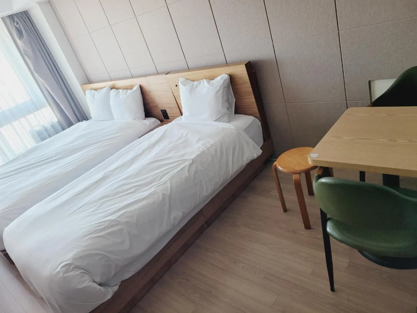 Bed in Sokcho Marina Hotel