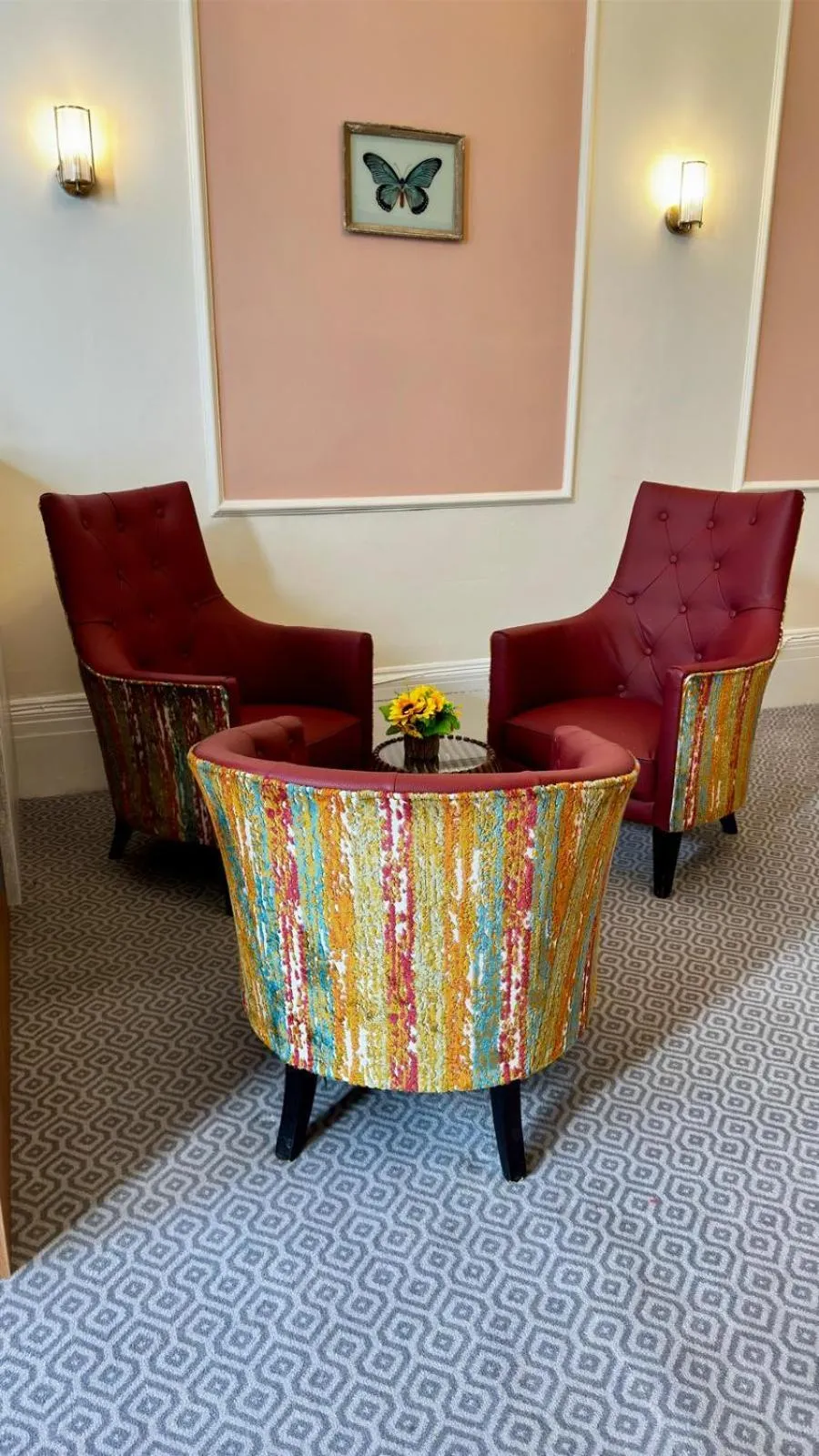 Seating area in Acacia Hotel