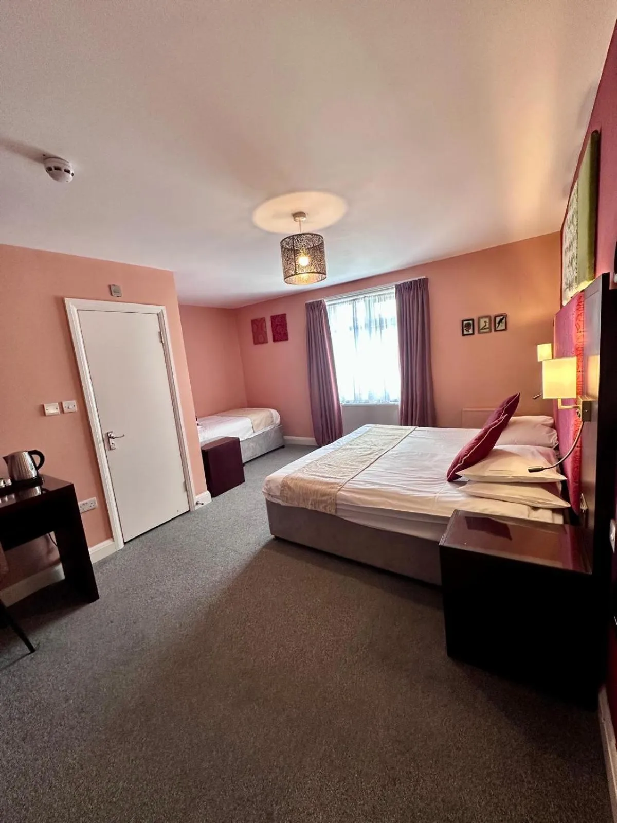 Photo of the whole room, Bed in Acacia Hotel