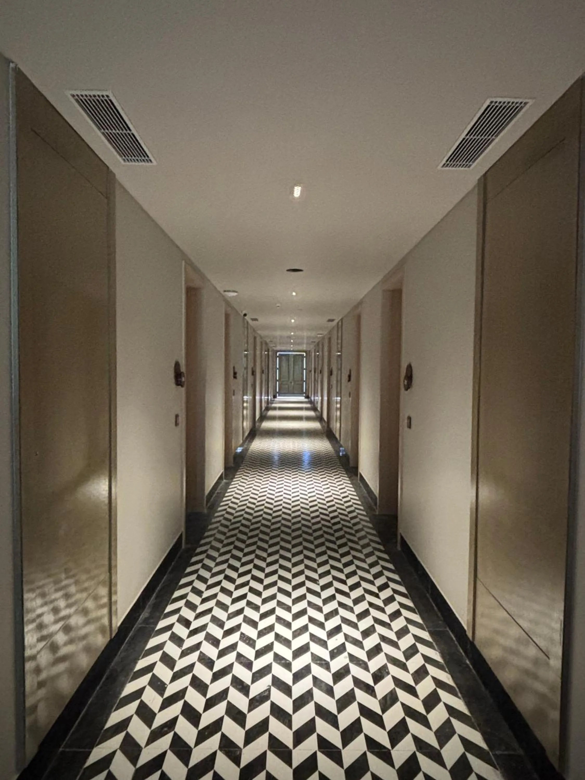 The Supreme Hotel and Banquet