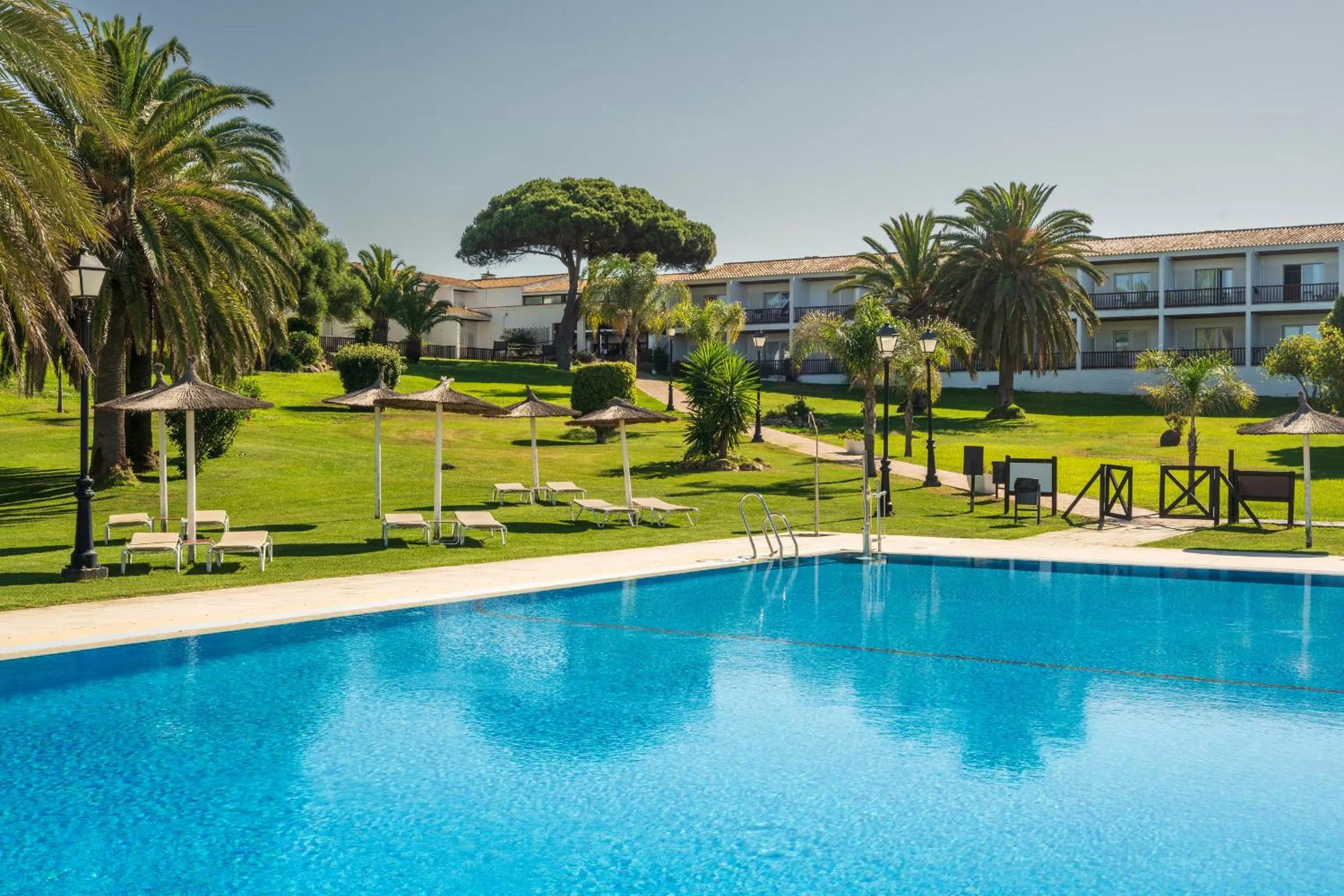Swimming pool in Parador de Mazagón