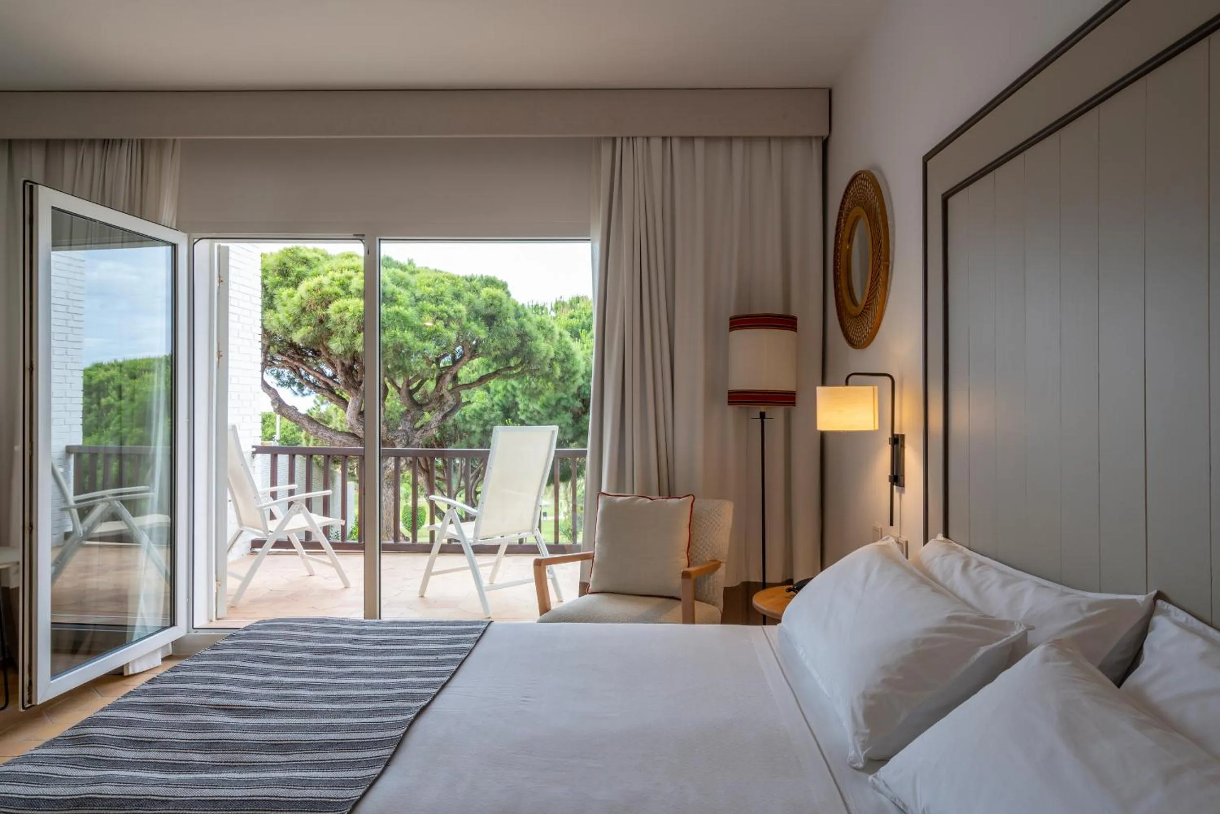 Bed in Parador de Mazagón