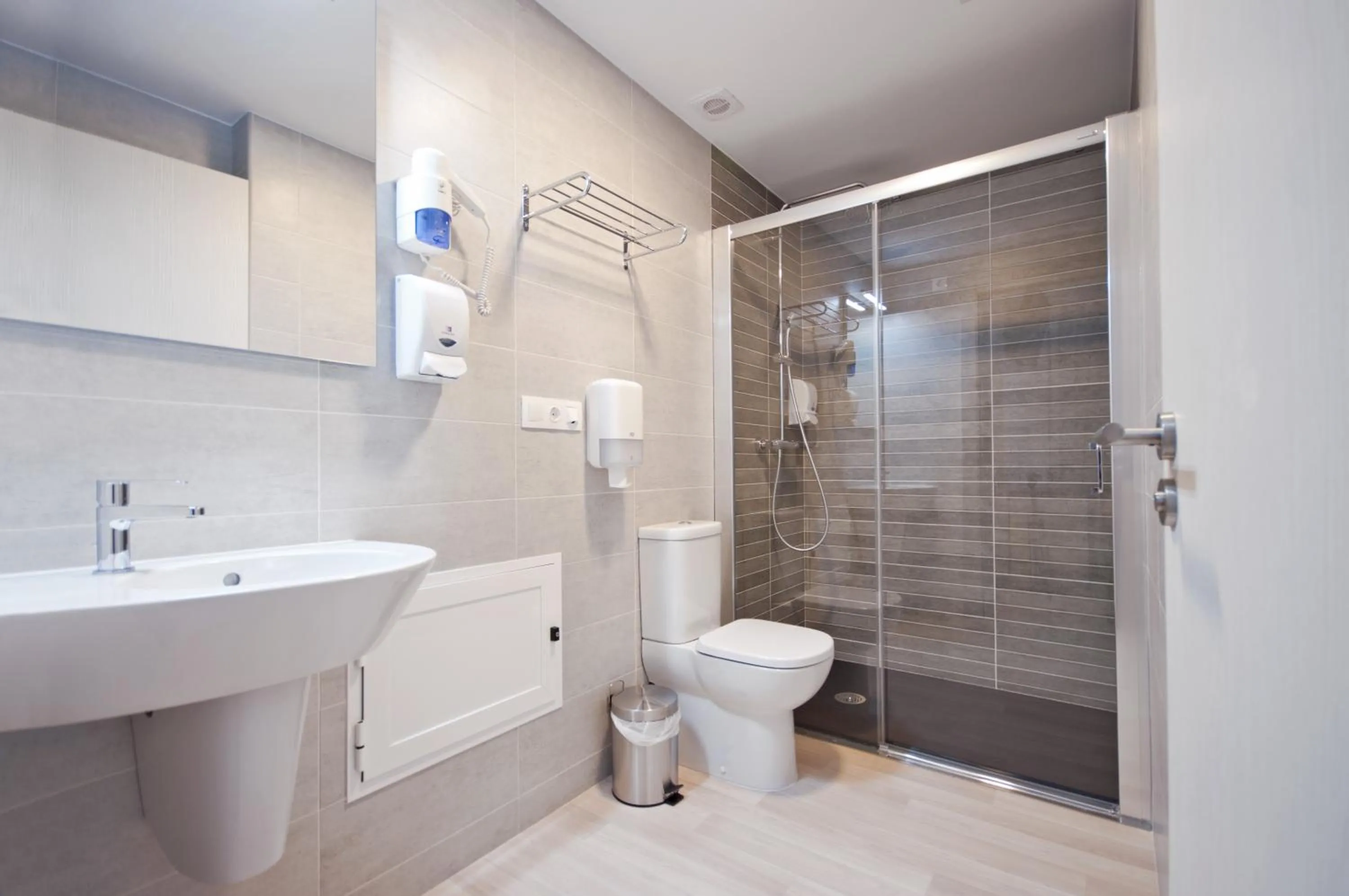 Bathroom in Hotel Ferramenteiro de Portomarin