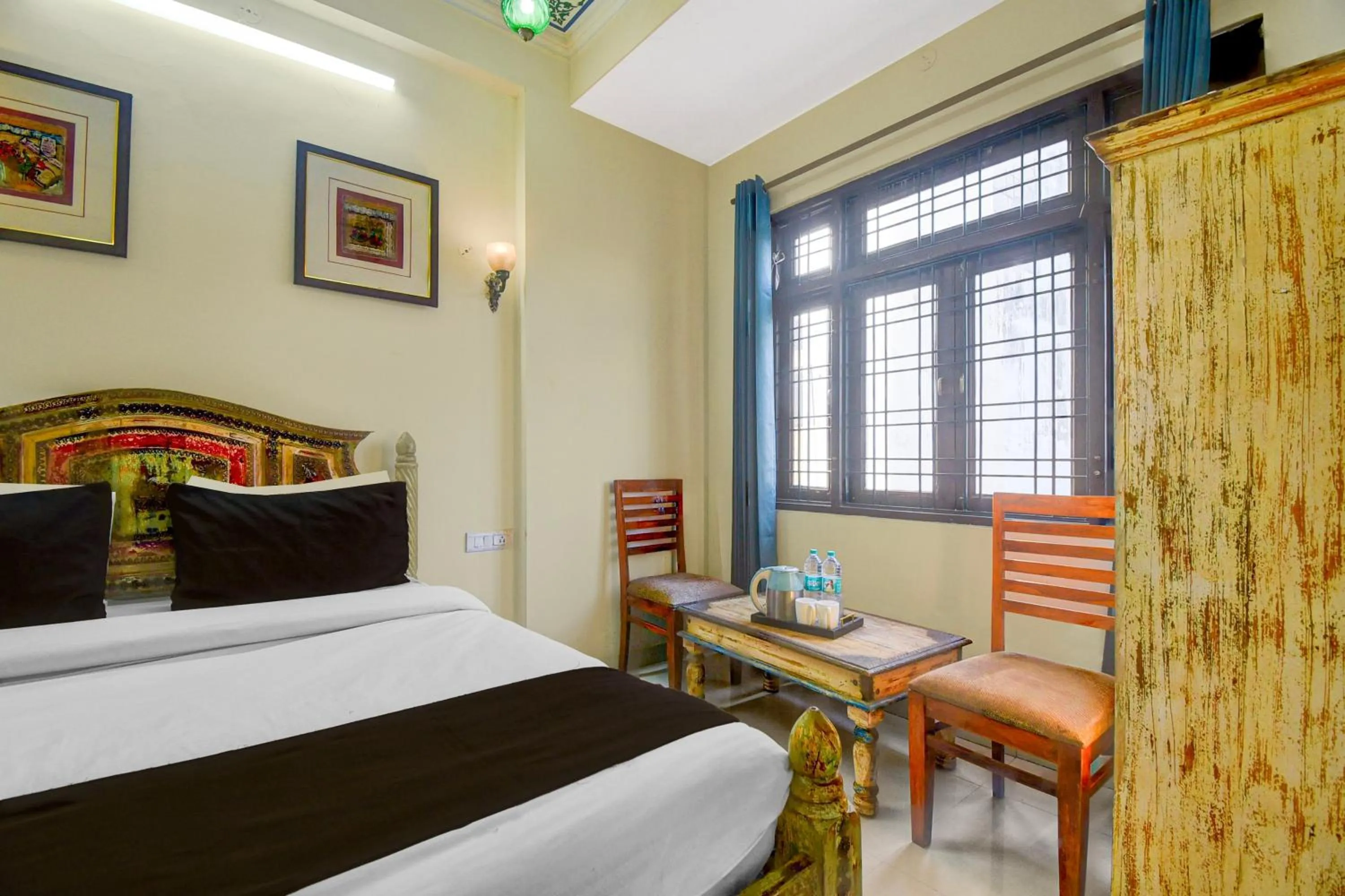 Bedroom, Bed in Collection O Jal Mahal Jaipur Formerly Little Ganesha Inn