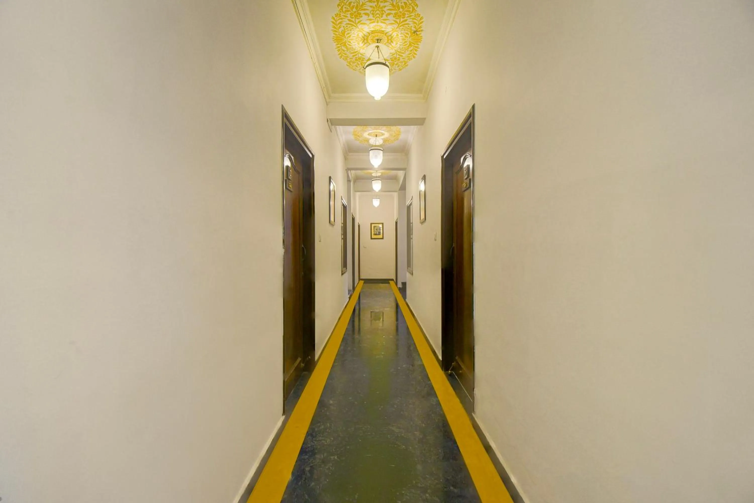 Lobby or reception in Collection O Jal Mahal Jaipur Formerly Little Ganesha Inn