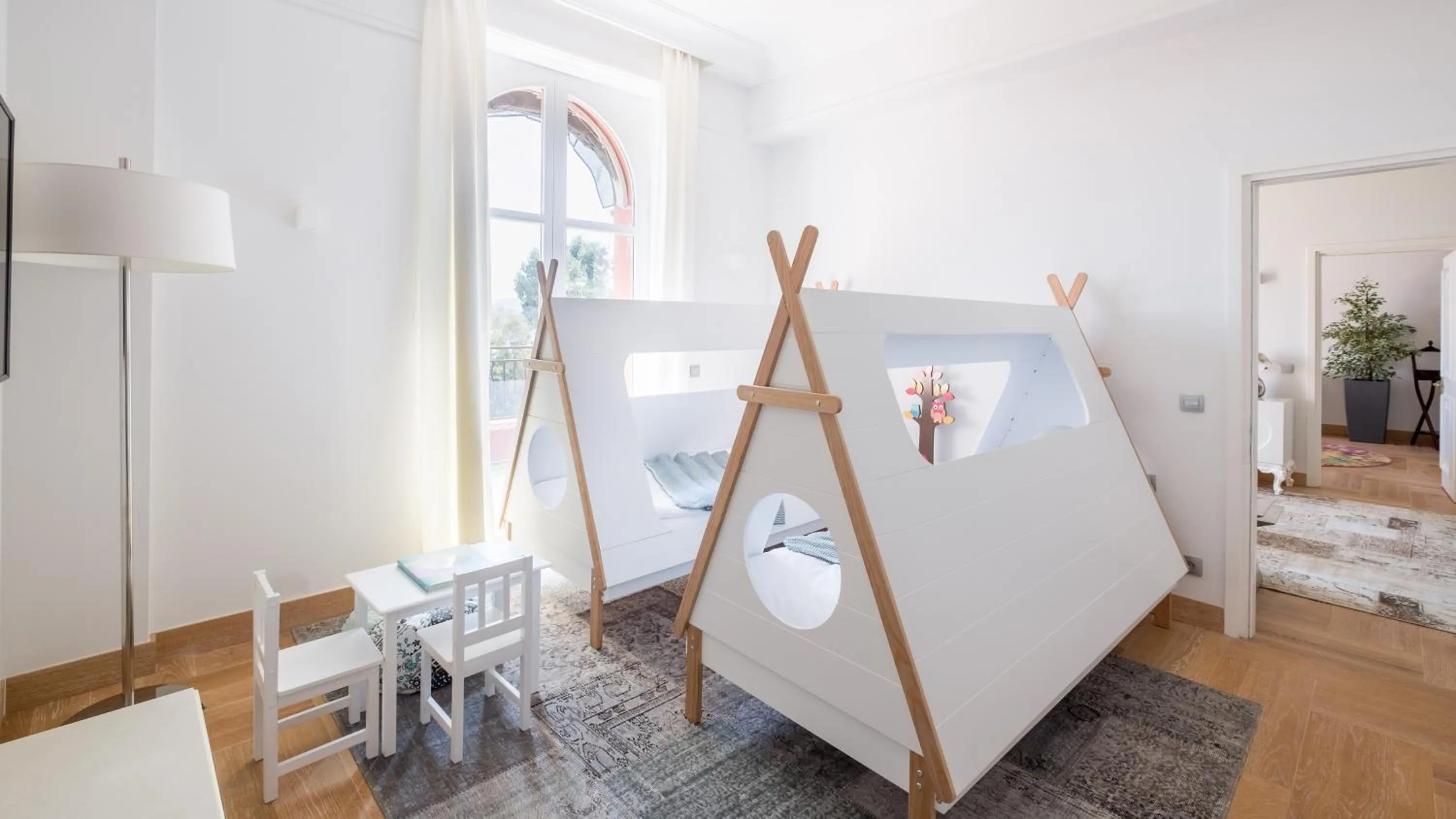 Bedroom, Bed in COMO Le Beauvallon - Golfe de Saint-Tropez