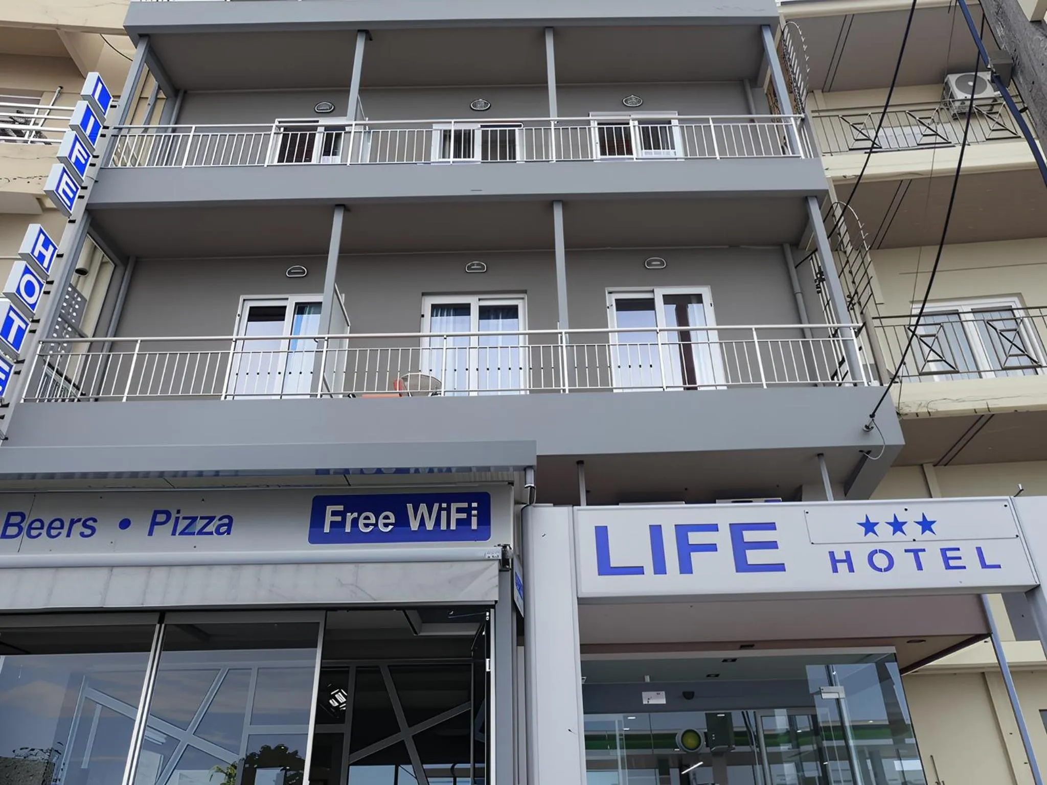 Property building in City Life Port Hotel