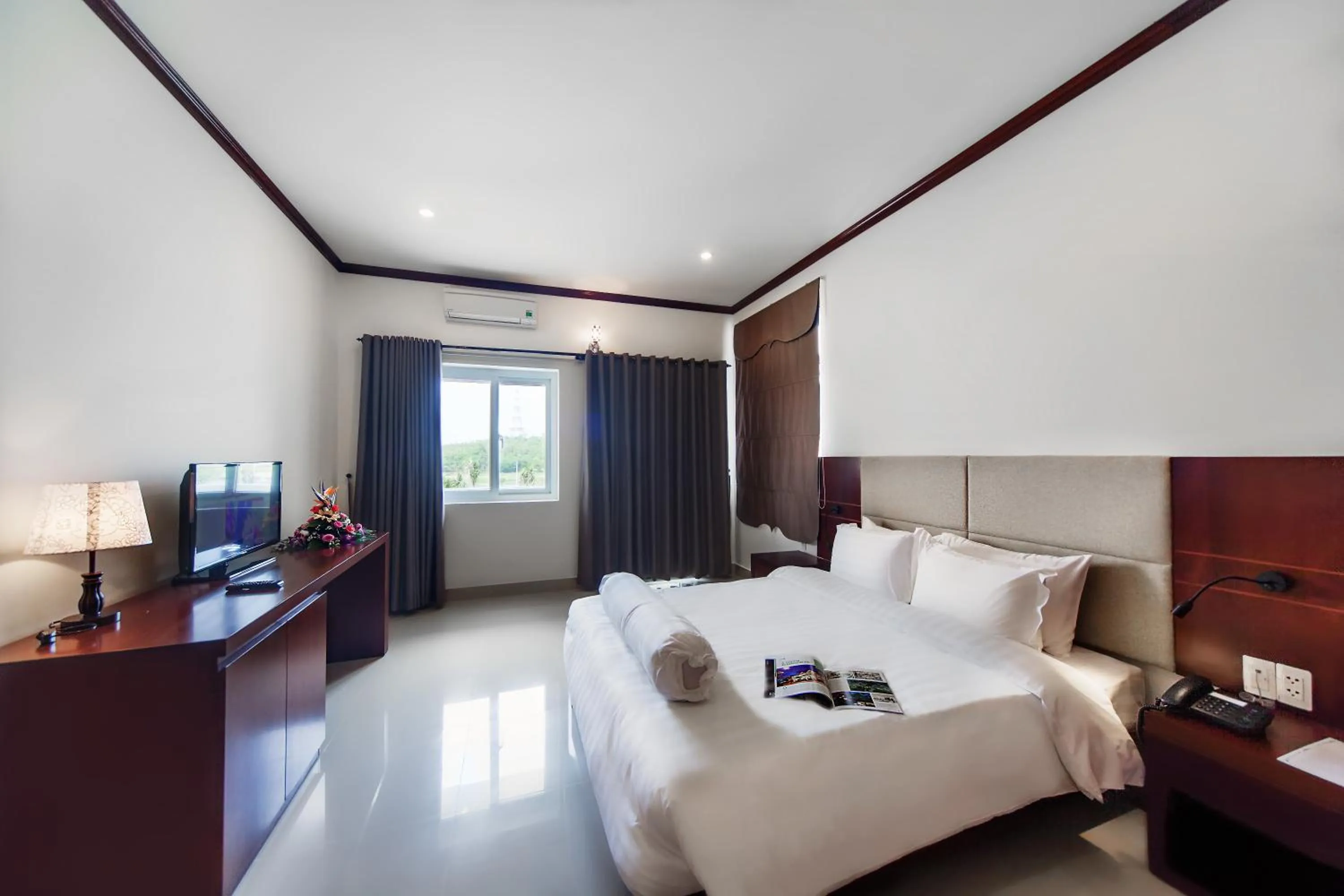 Bedroom, Bed in Ban Thach Riverside Hotel & Resort