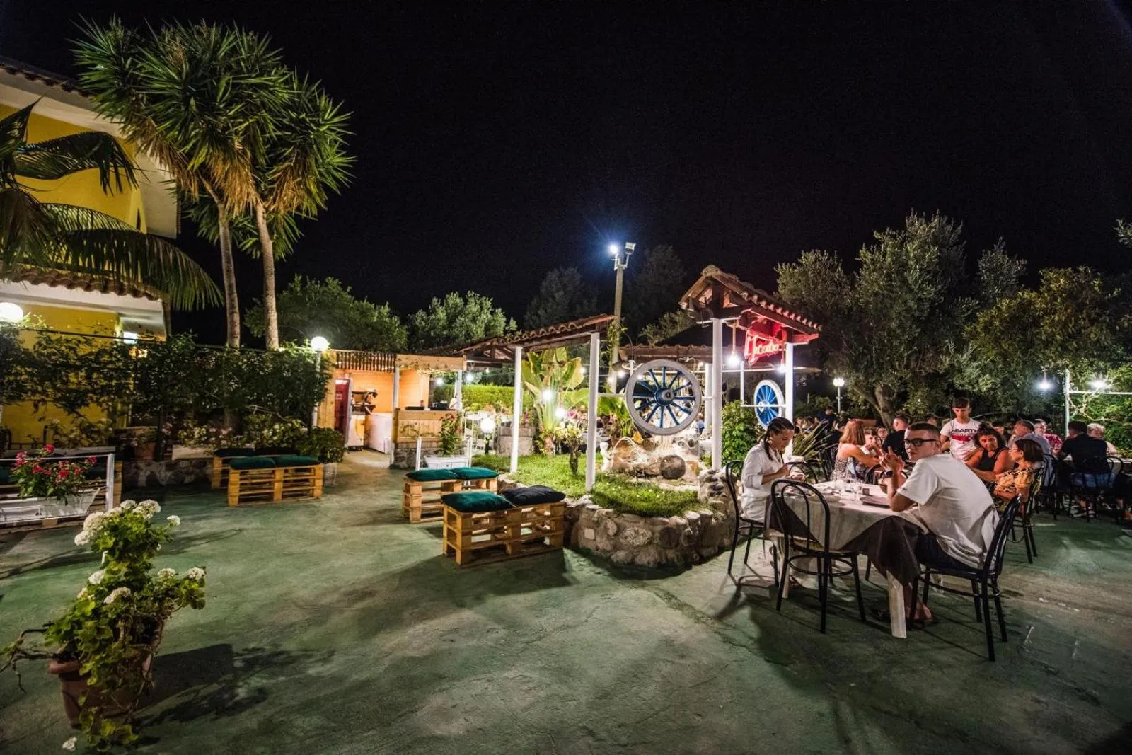 Restaurant/places to eat in B&B Casa Cosmano