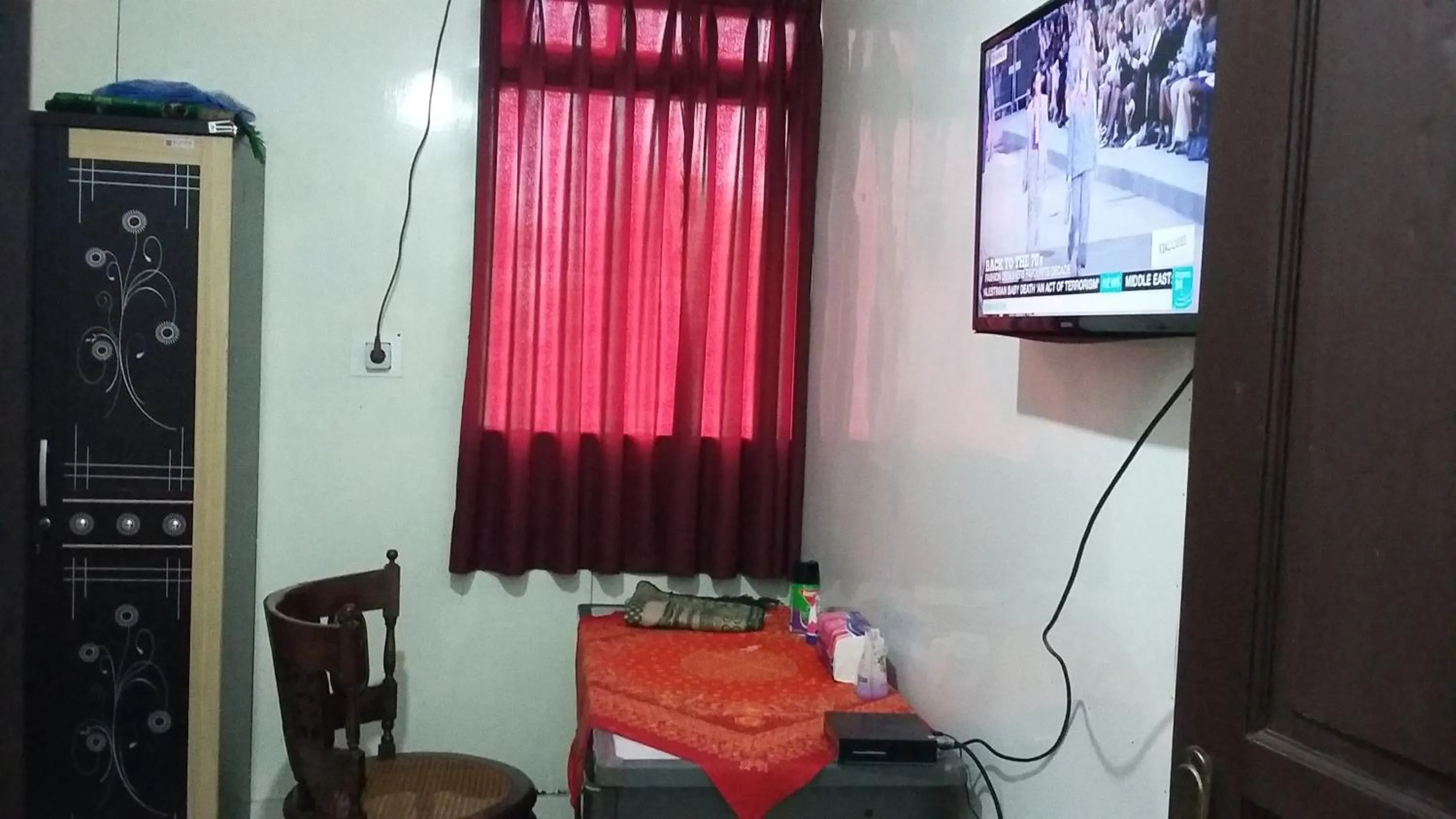 Bed in Mayestik Guest House Syariah