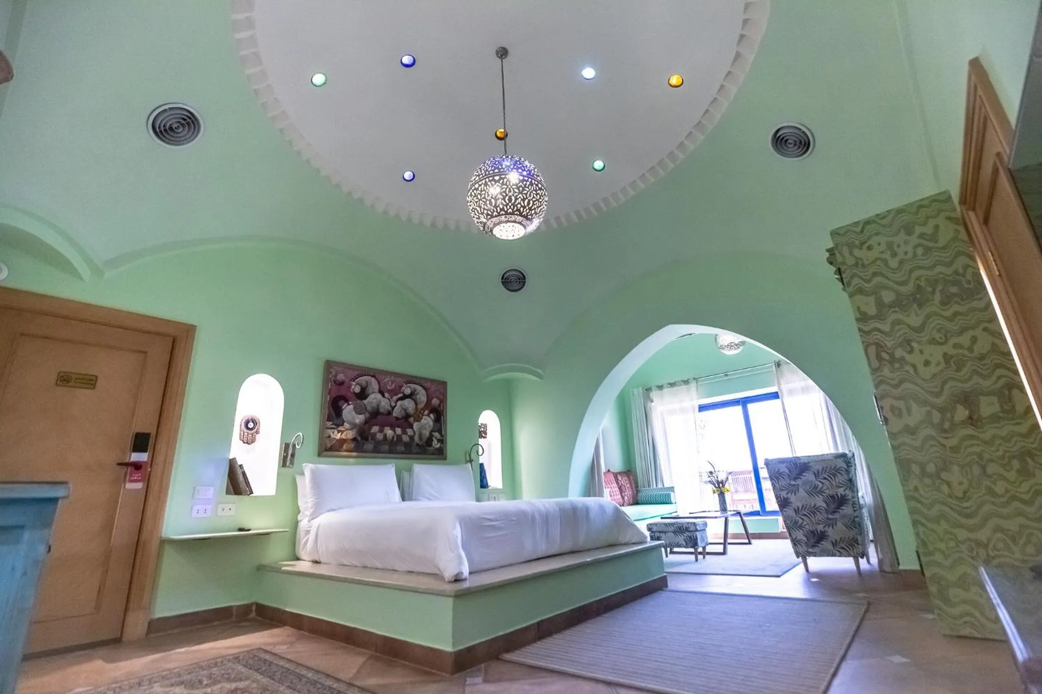 Bed in Lazib Inn Resort & Spa