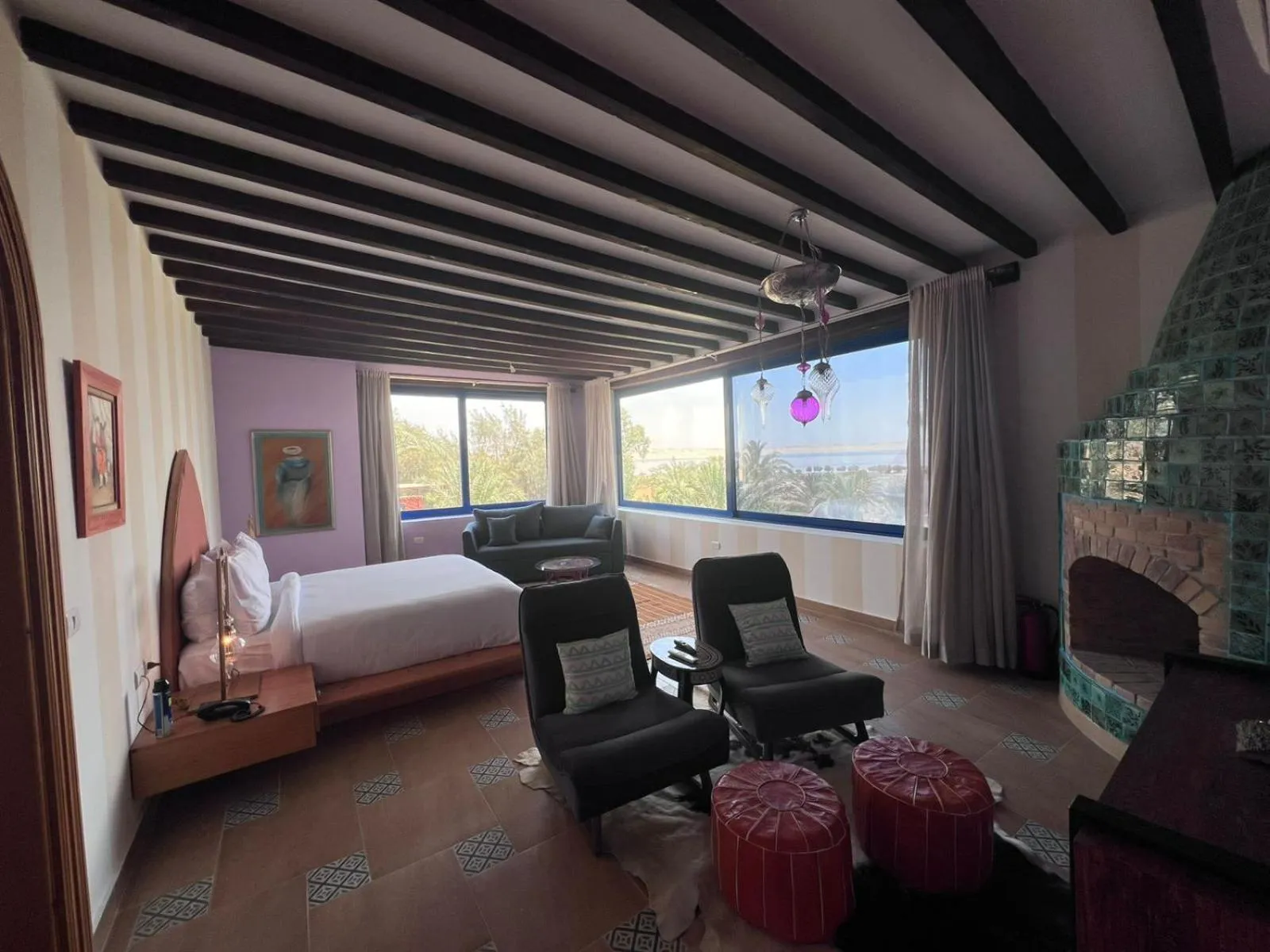 Bed in Lazib Inn Resort & Spa