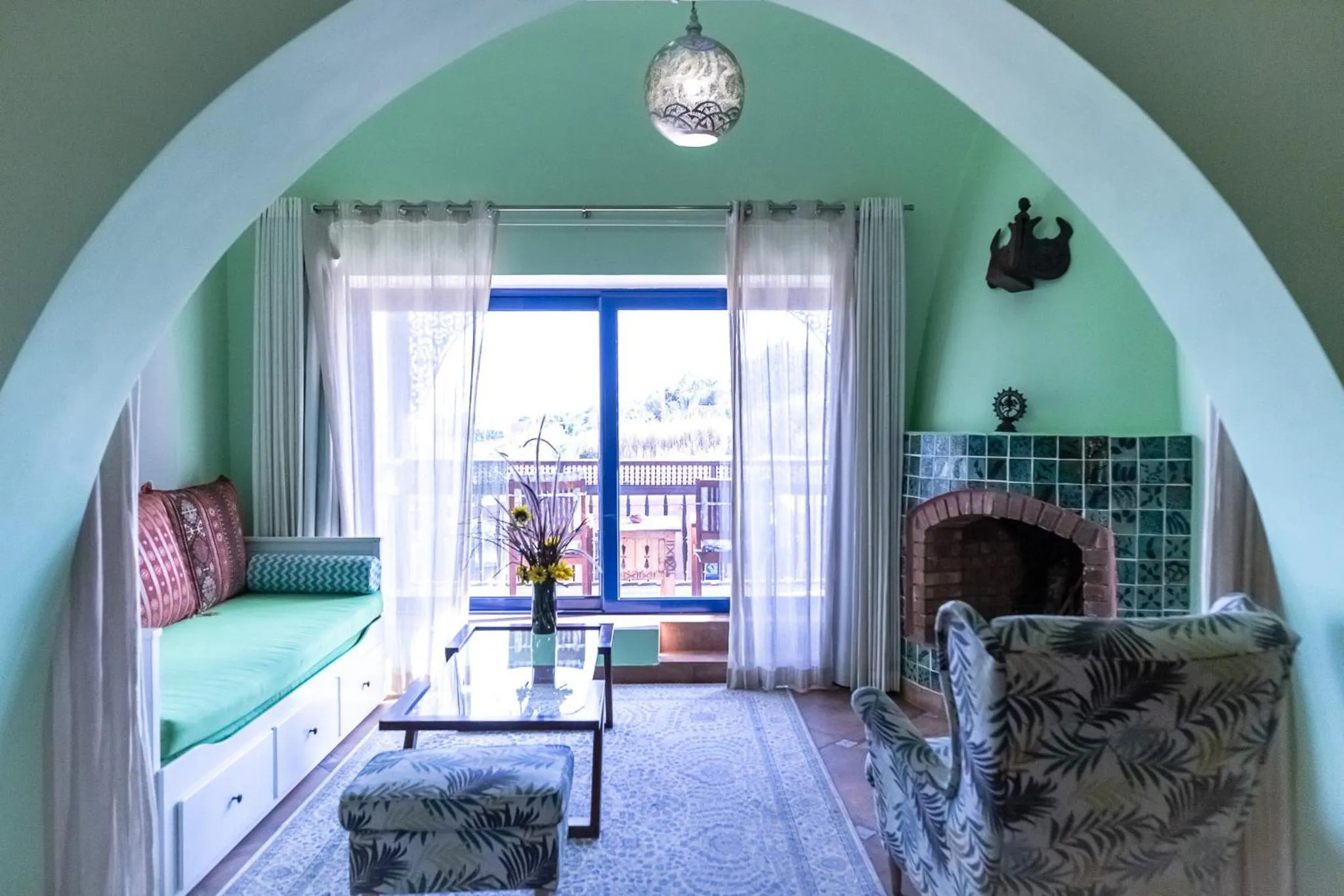 Bed in Lazib Inn Resort & Spa