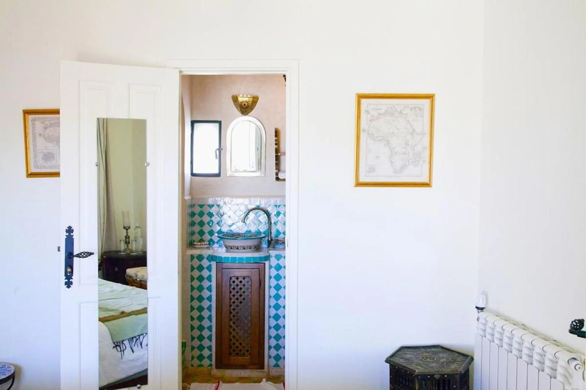 Bathroom in Kasbah Rose